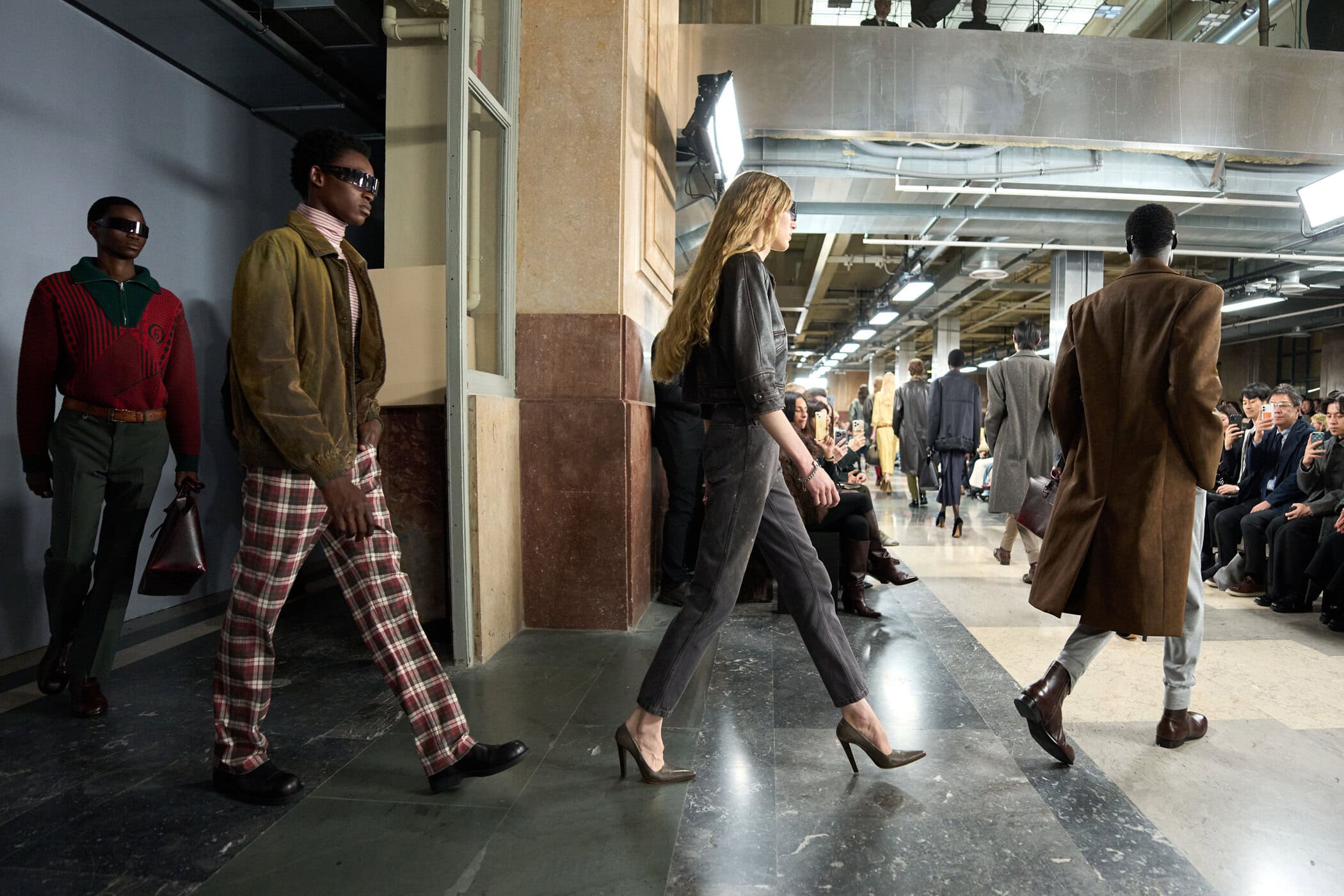 Mm6 Maison Margiela Fall 2026 Fashion Show Atmosphere