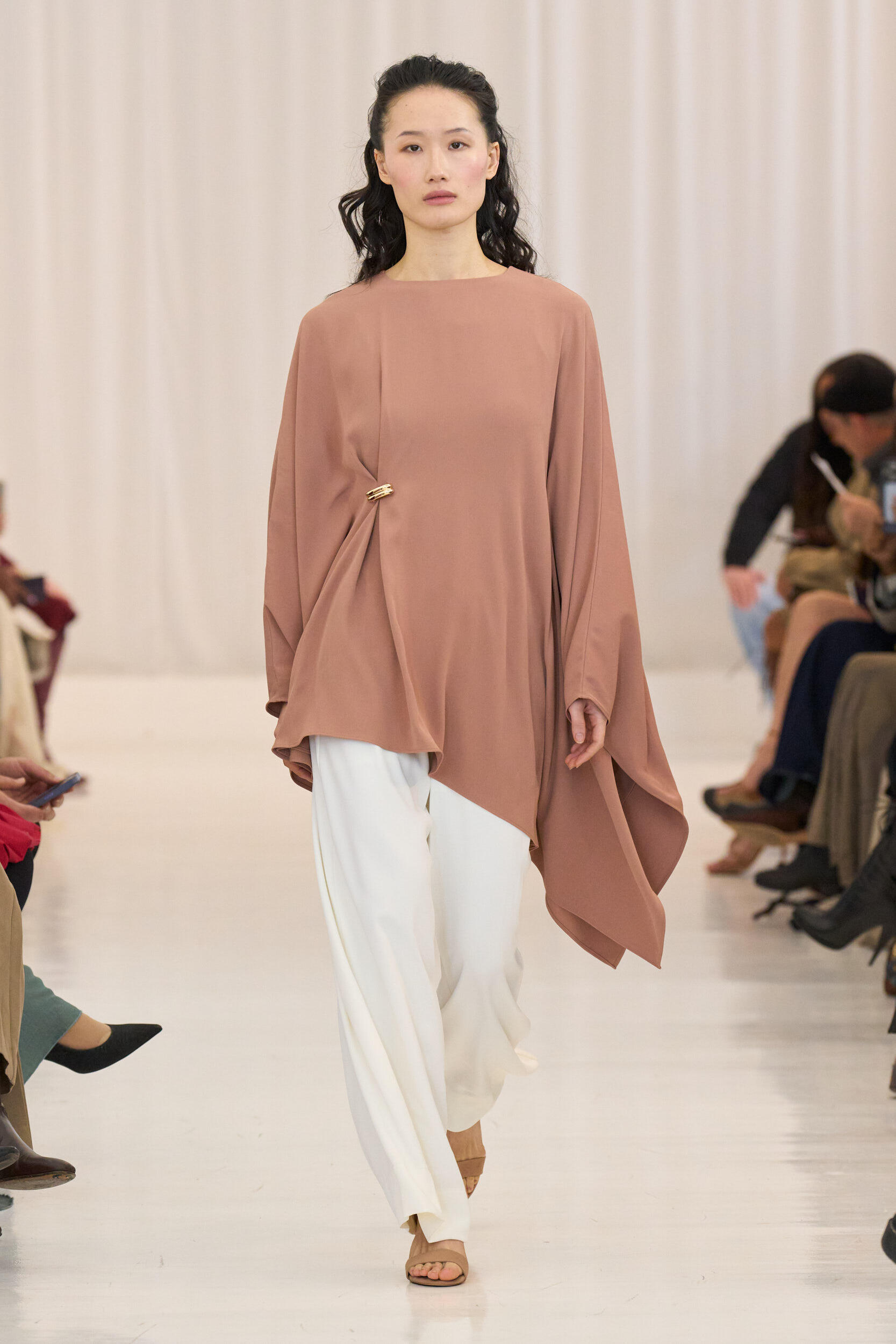 Modest Now X Muslimi Fall 2026 Fashion Show