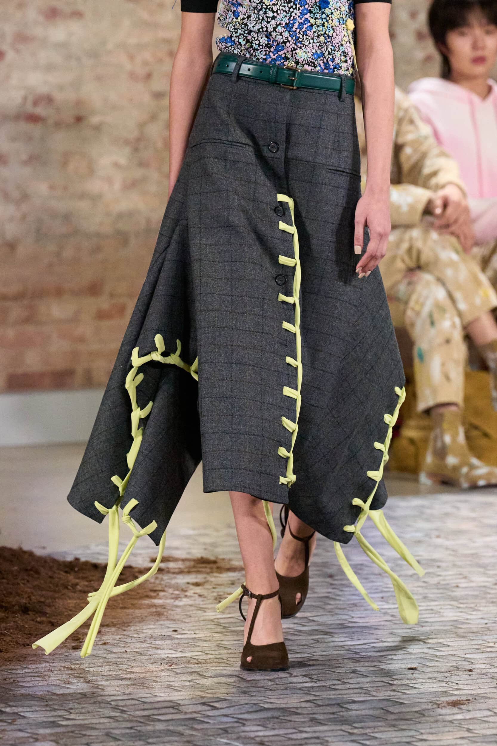 Moschino Fall 2026 Fashion Show Details