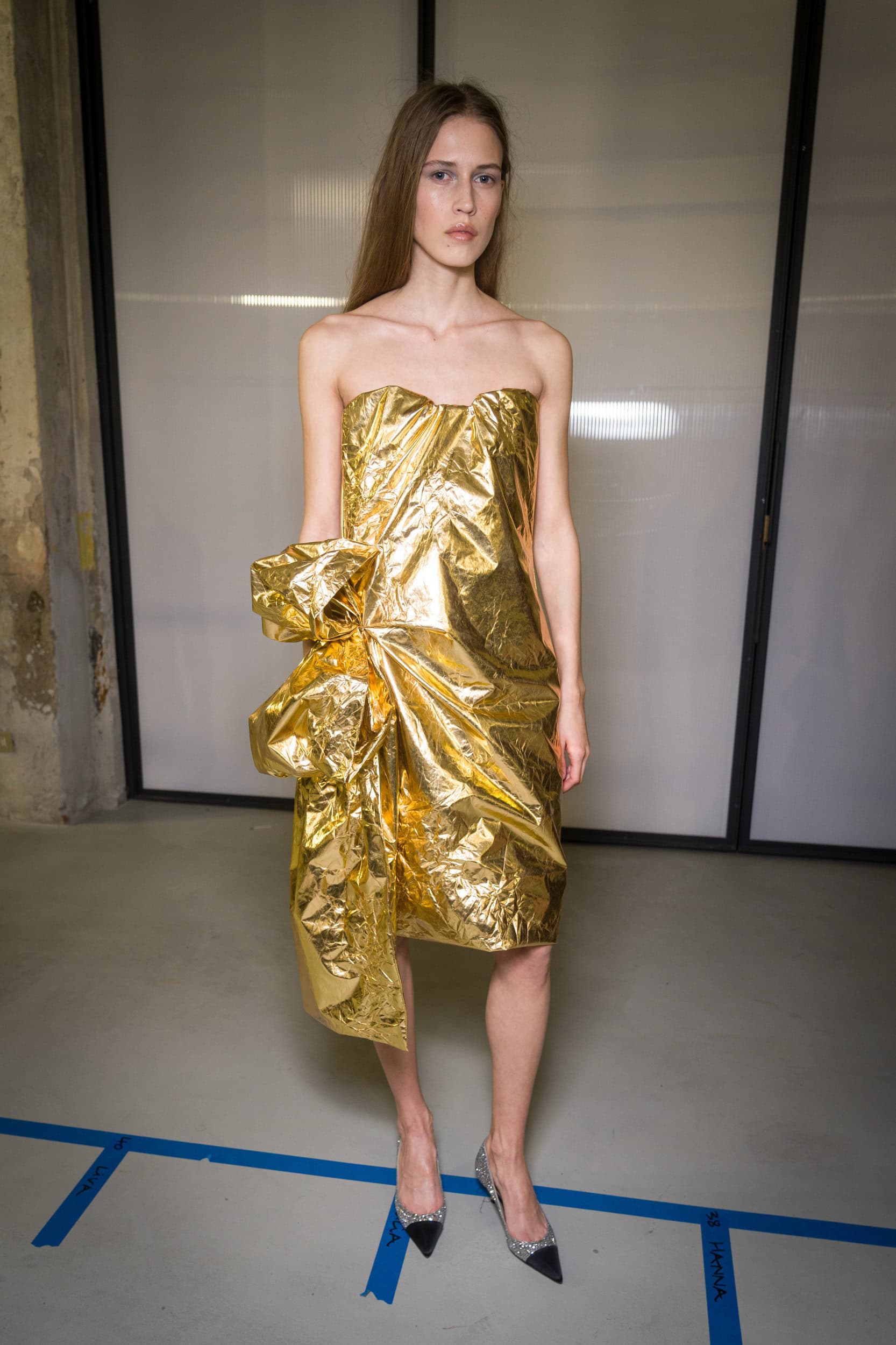 N 21 Fall 2026 Fashion Show Backstage