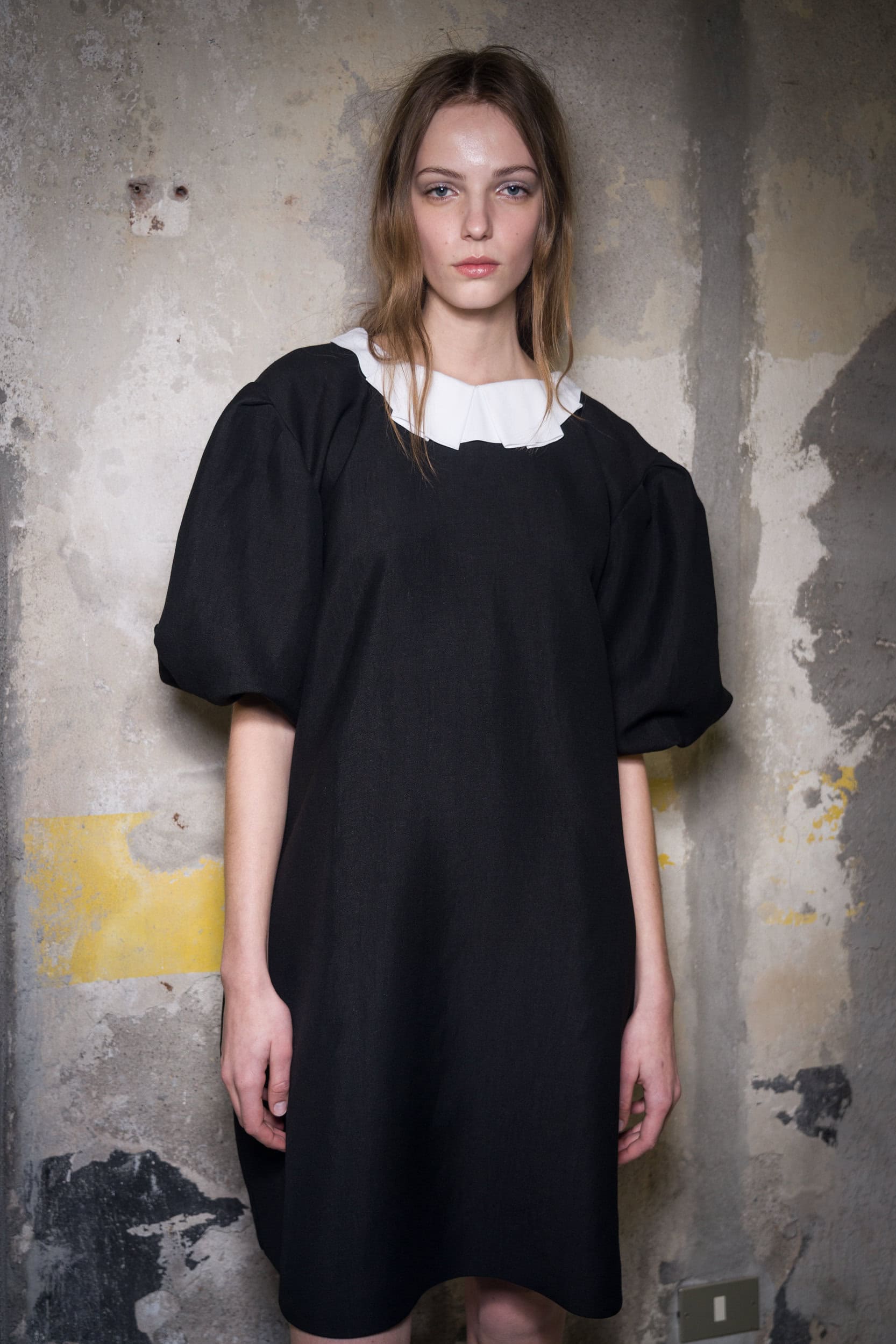 N 21 Fall 2026 Fashion Show Backstage