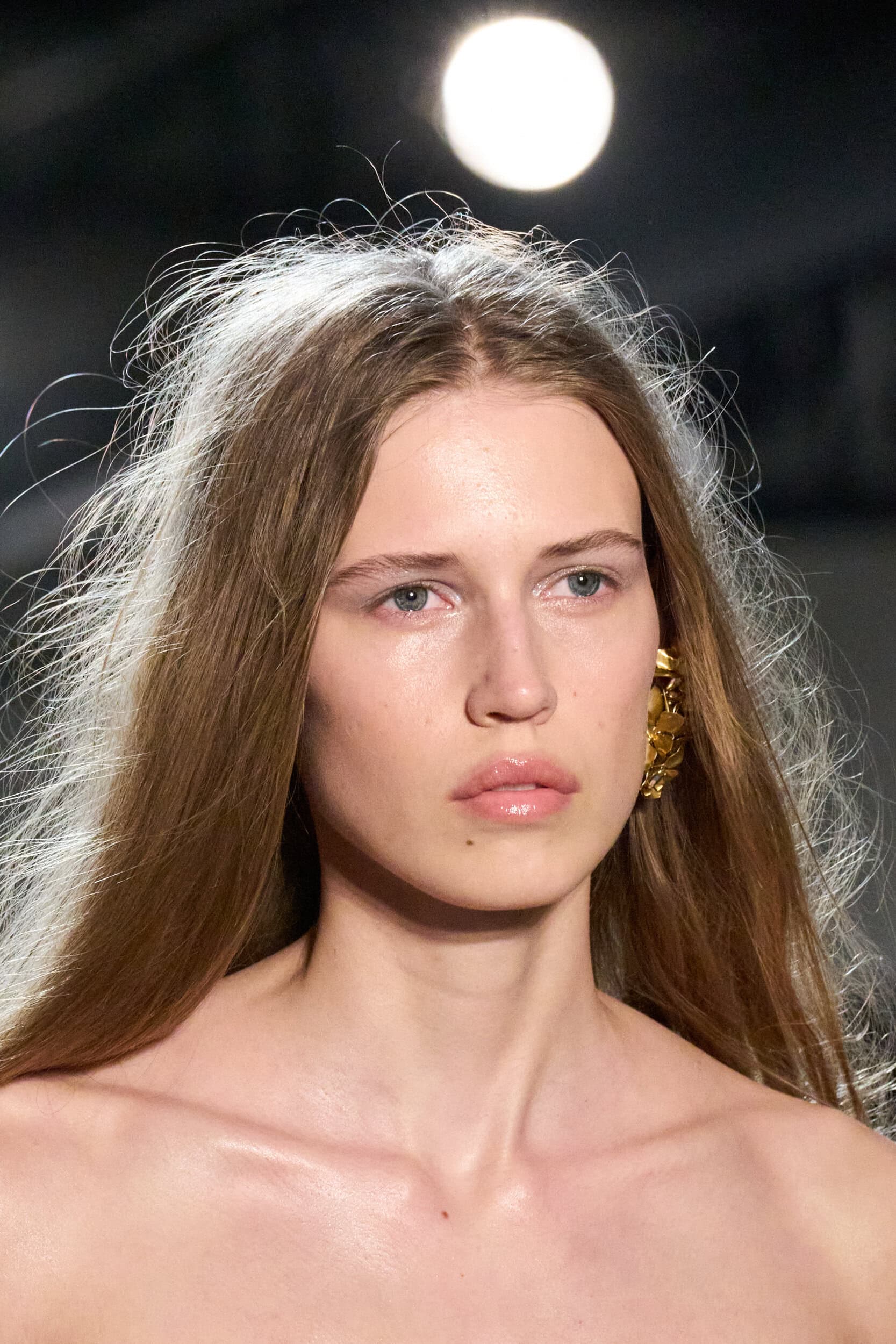 N 21 Fall 2026 Fashion Show Details