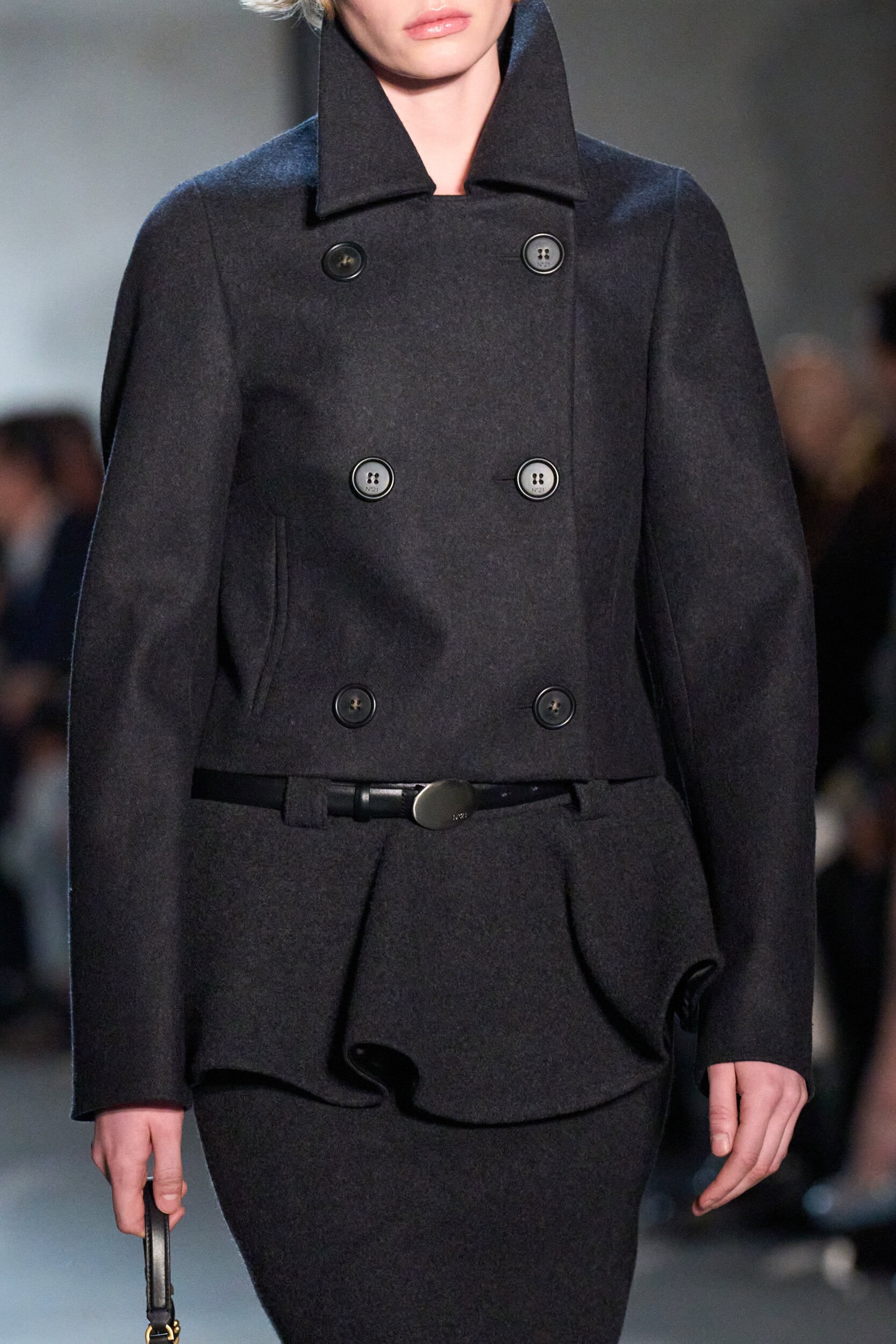 N 21 Fall 2026 Fashion Show Details