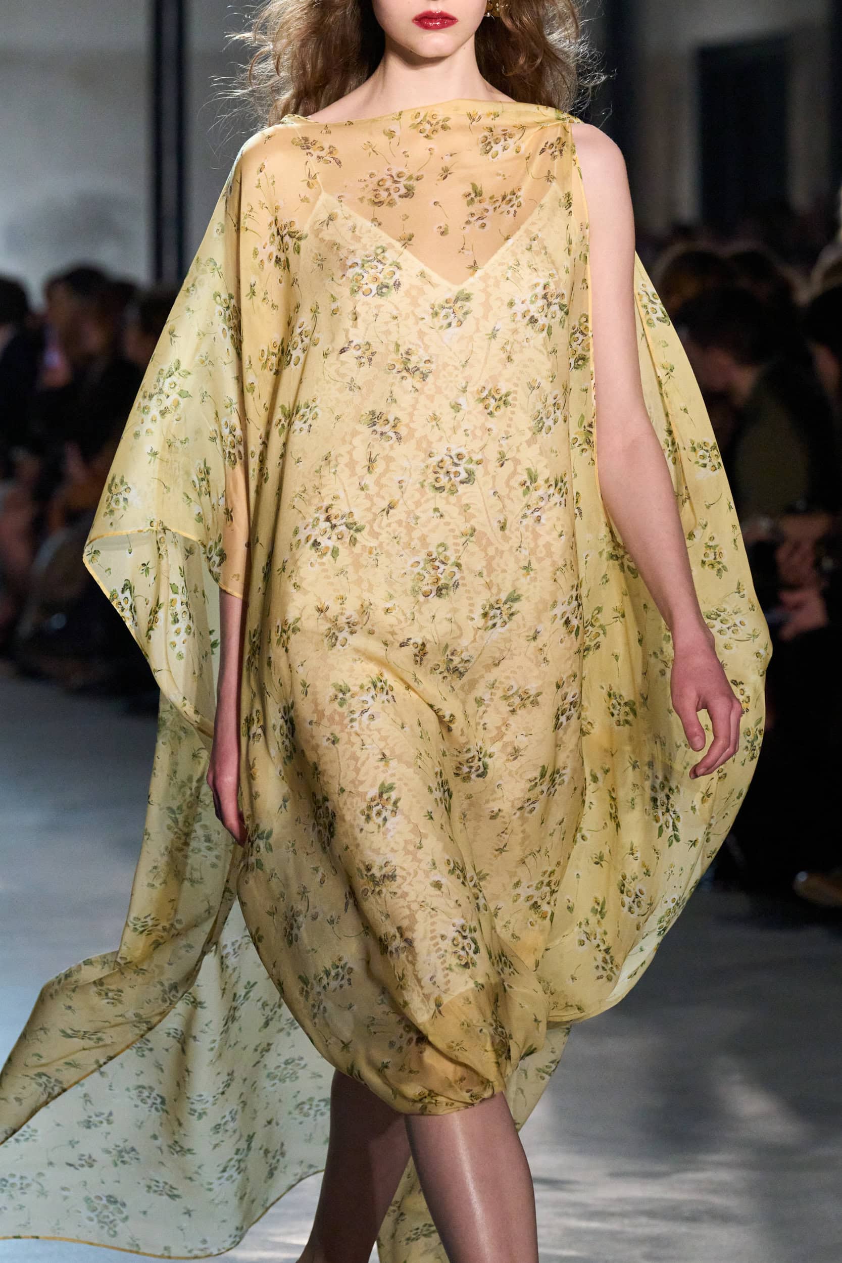 N 21 Fall 2026 Fashion Show Details