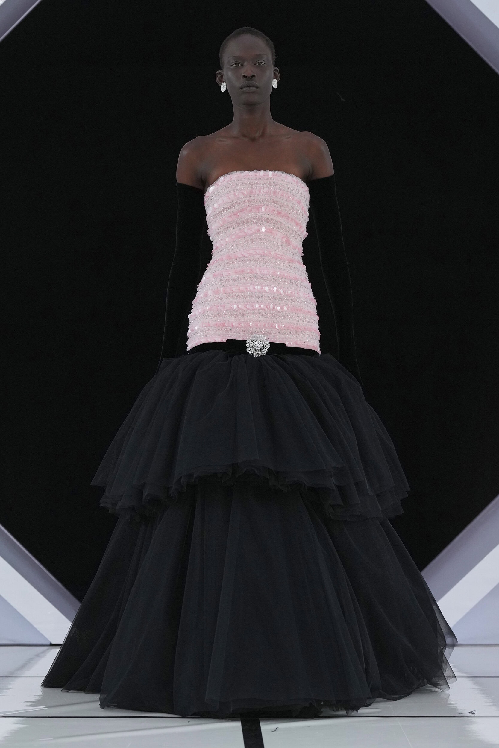 Richard Quinn Fall 2026 Fashion Show