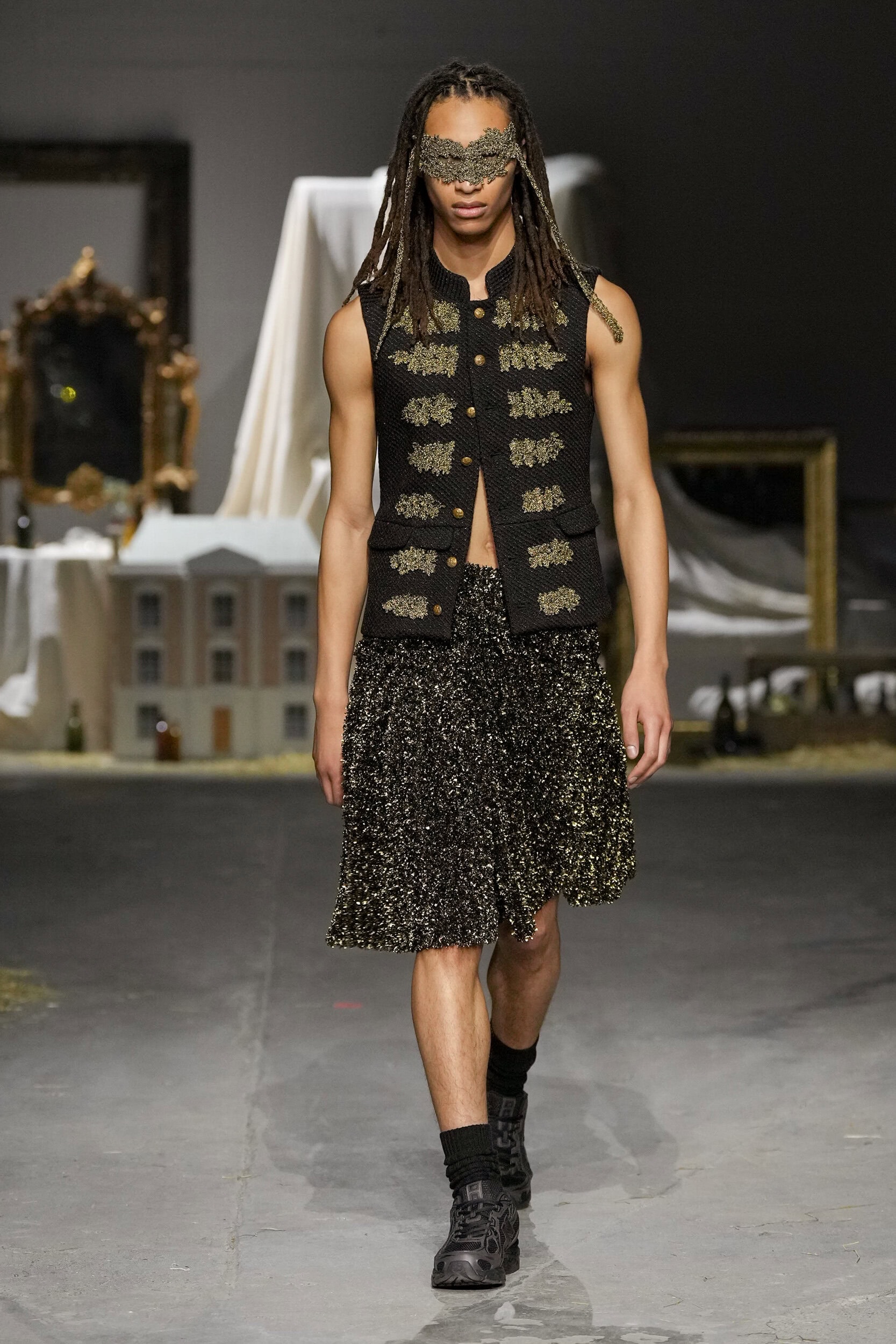 Oscar Ouyang Fall 2026 Fashion Show