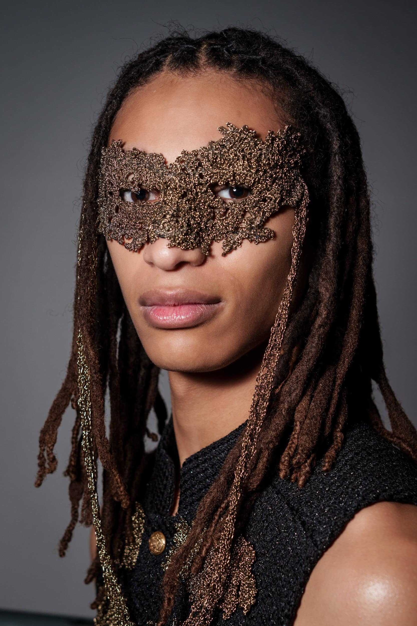 Oscar Ouyang Fall 2026 Fashion Show Backstage