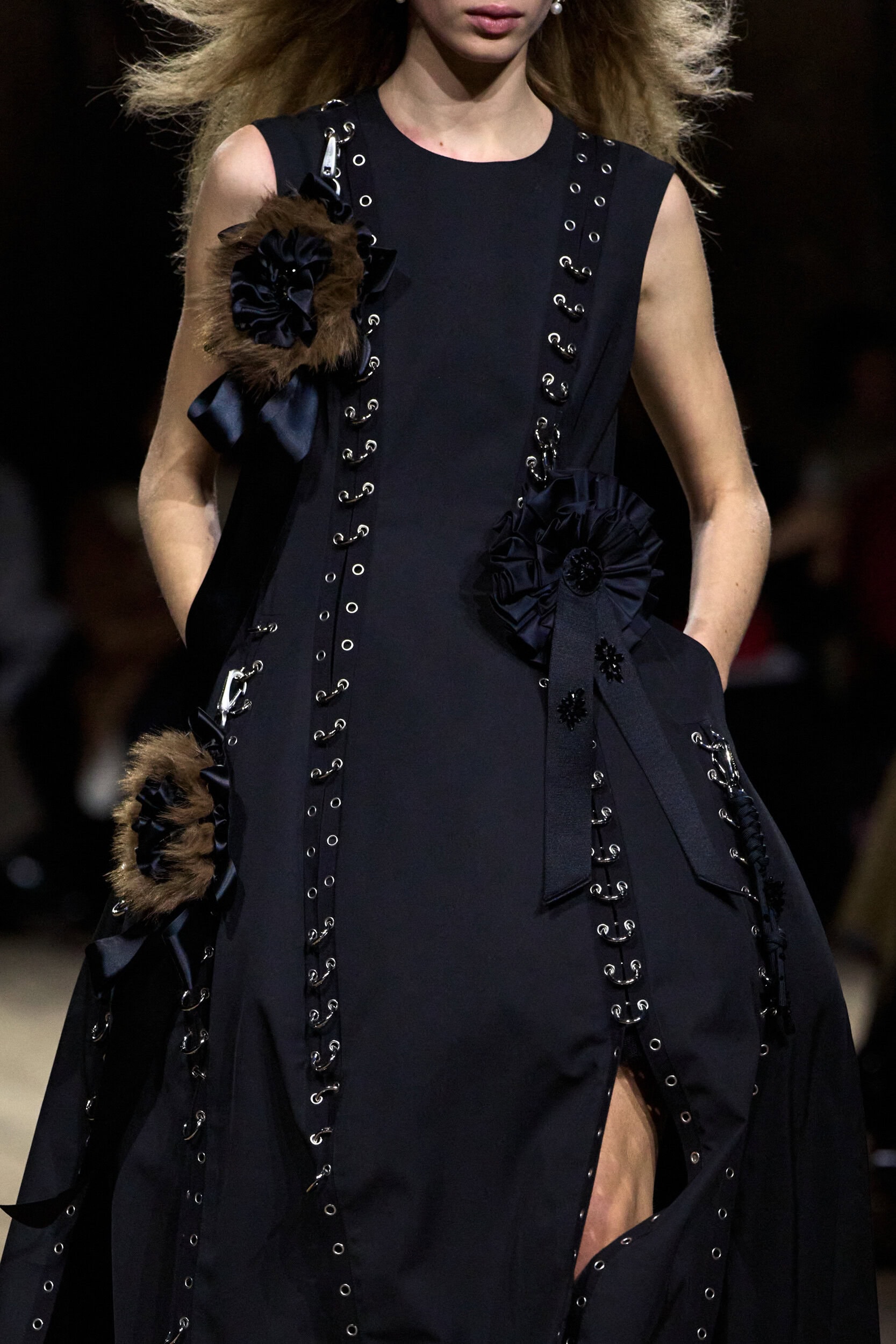 Simone Rocha Fall 2026 Fashion Show Details