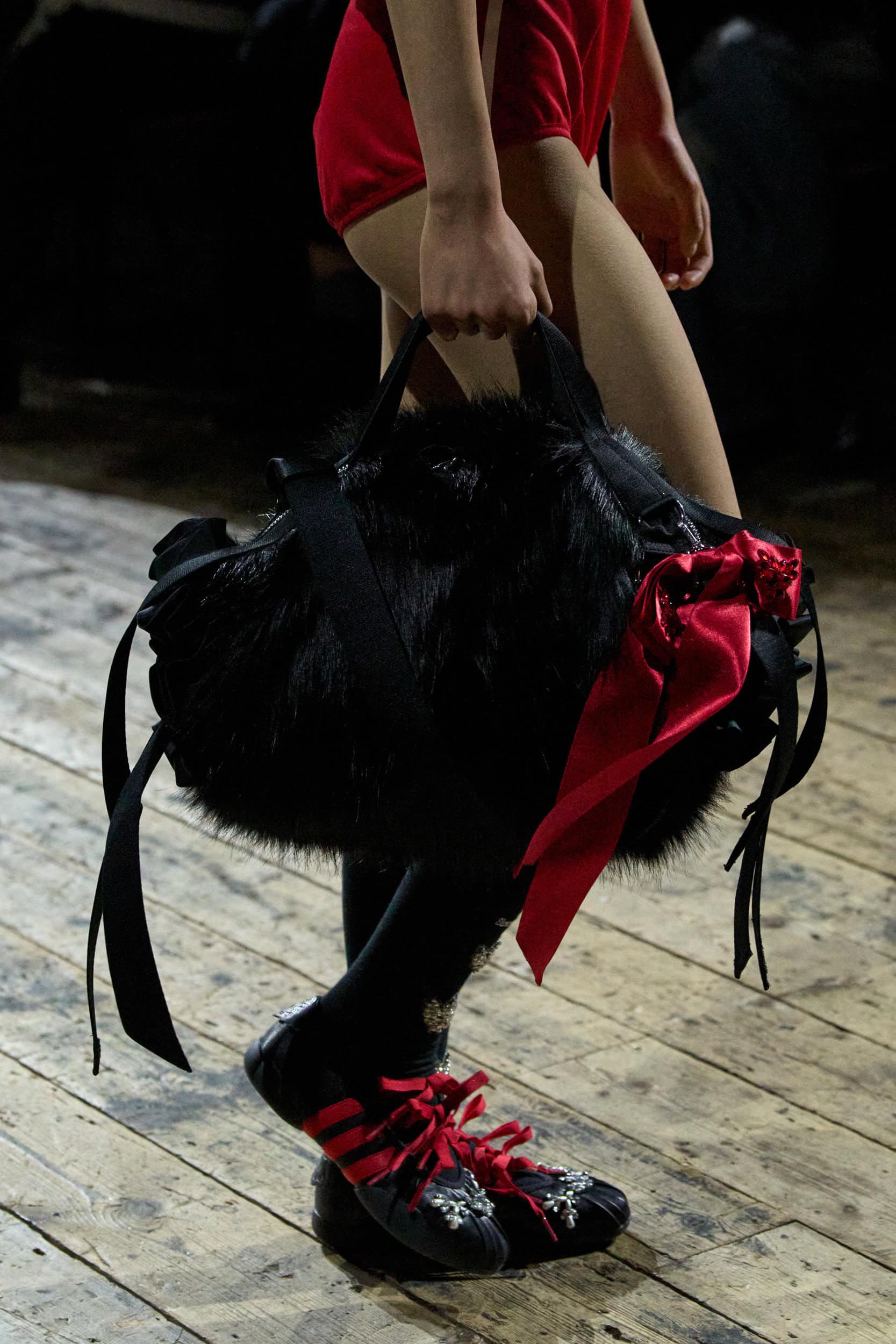 Simone Rocha Fall 2026 Fashion Show Details