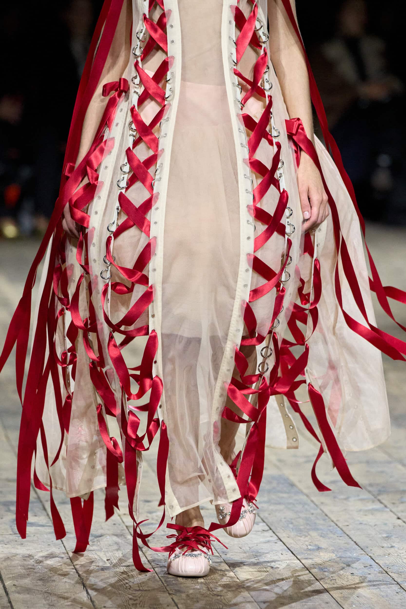 Simone Rocha Fall 2026 Fashion Show Details