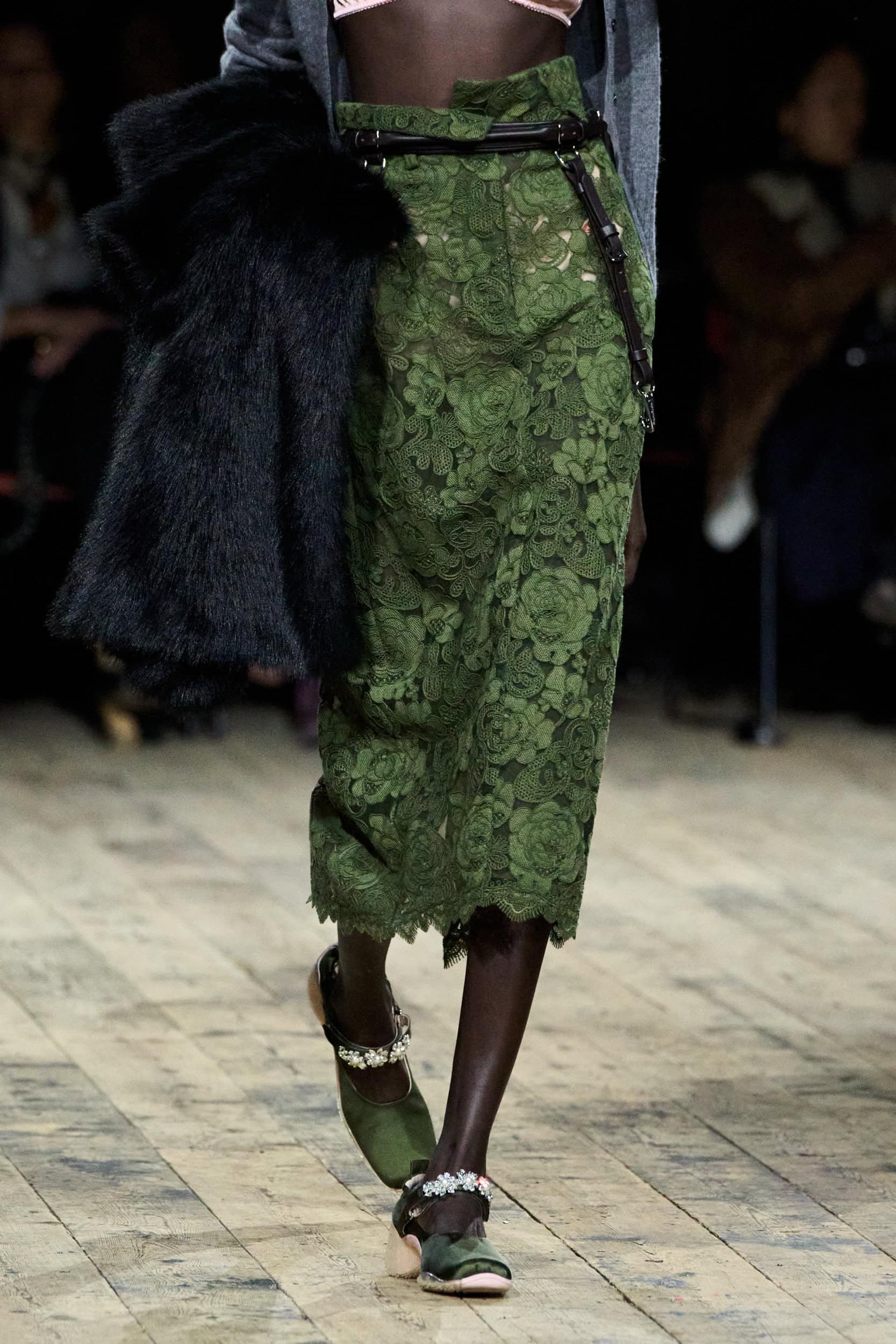 Simone Rocha Fall 2026 Fashion Show Details