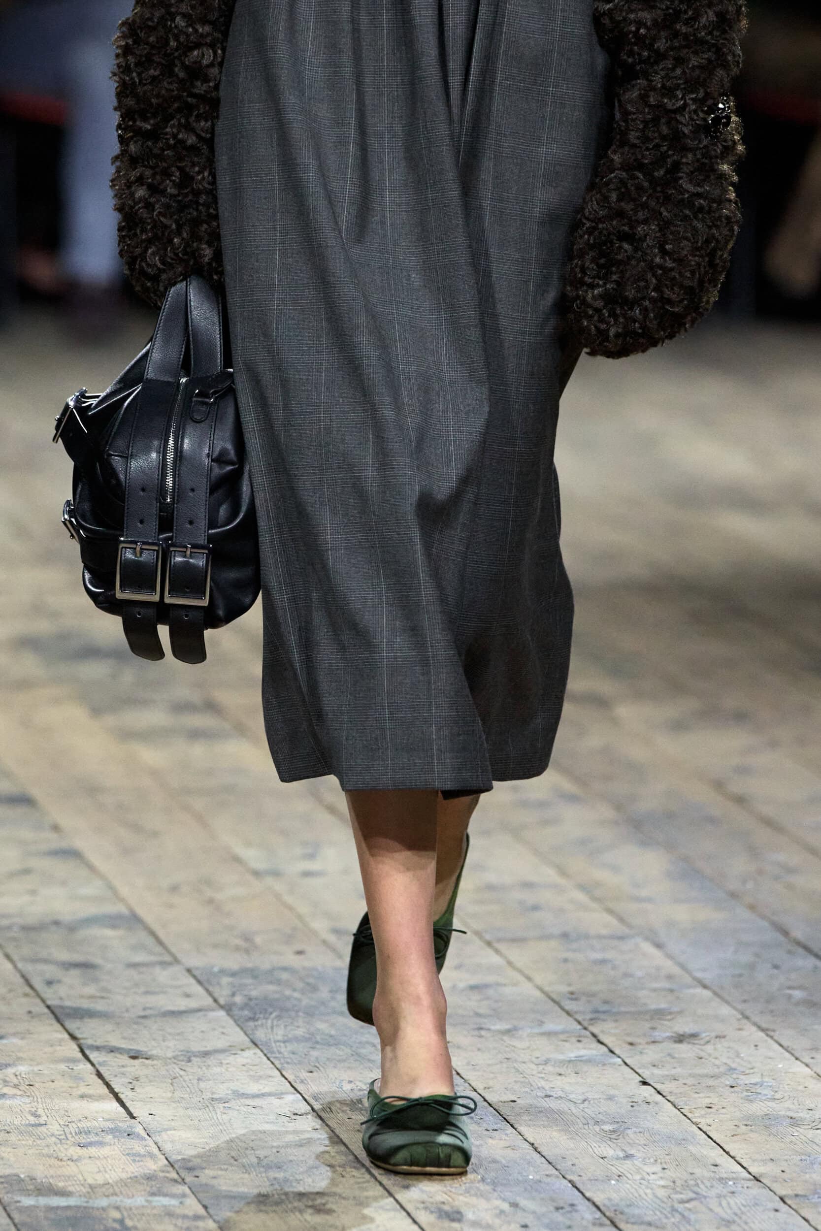 Simone Rocha Fall 2026 Fashion Show Details