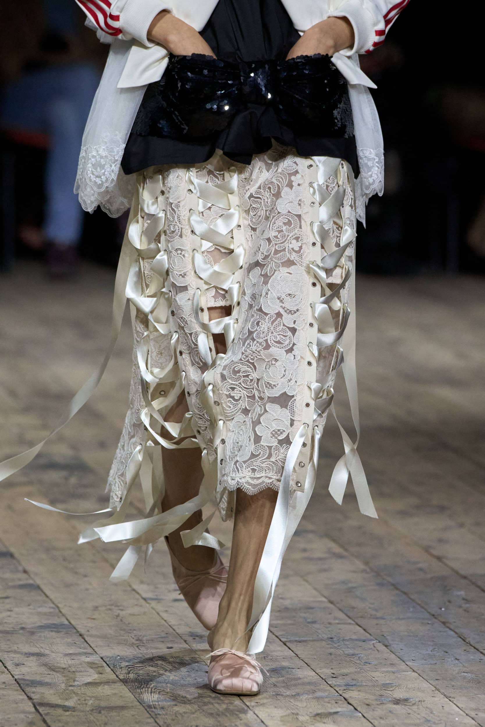 Simone Rocha Fall 2026 Fashion Show Details