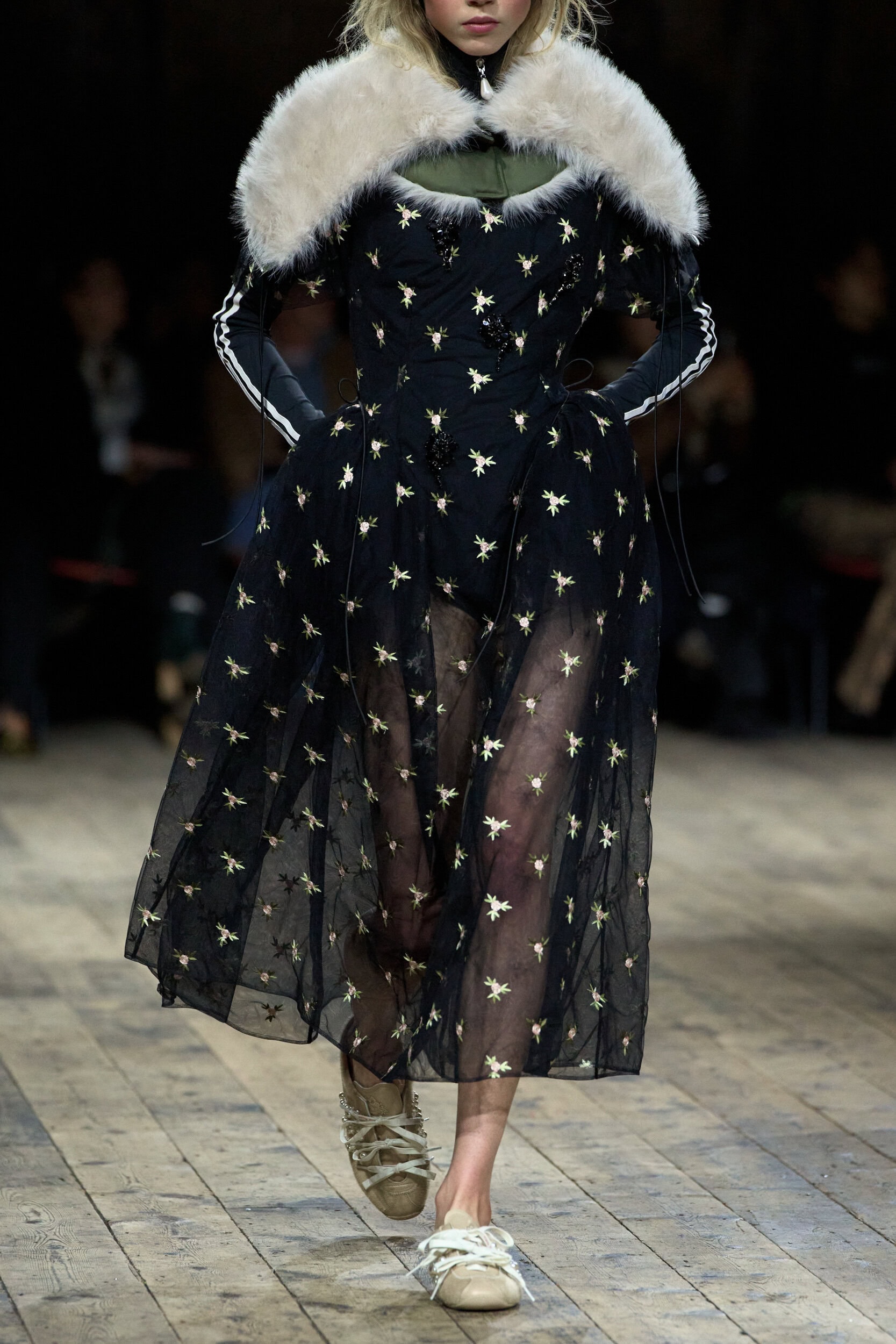 Simone Rocha Fall 2026 Fashion Show Details