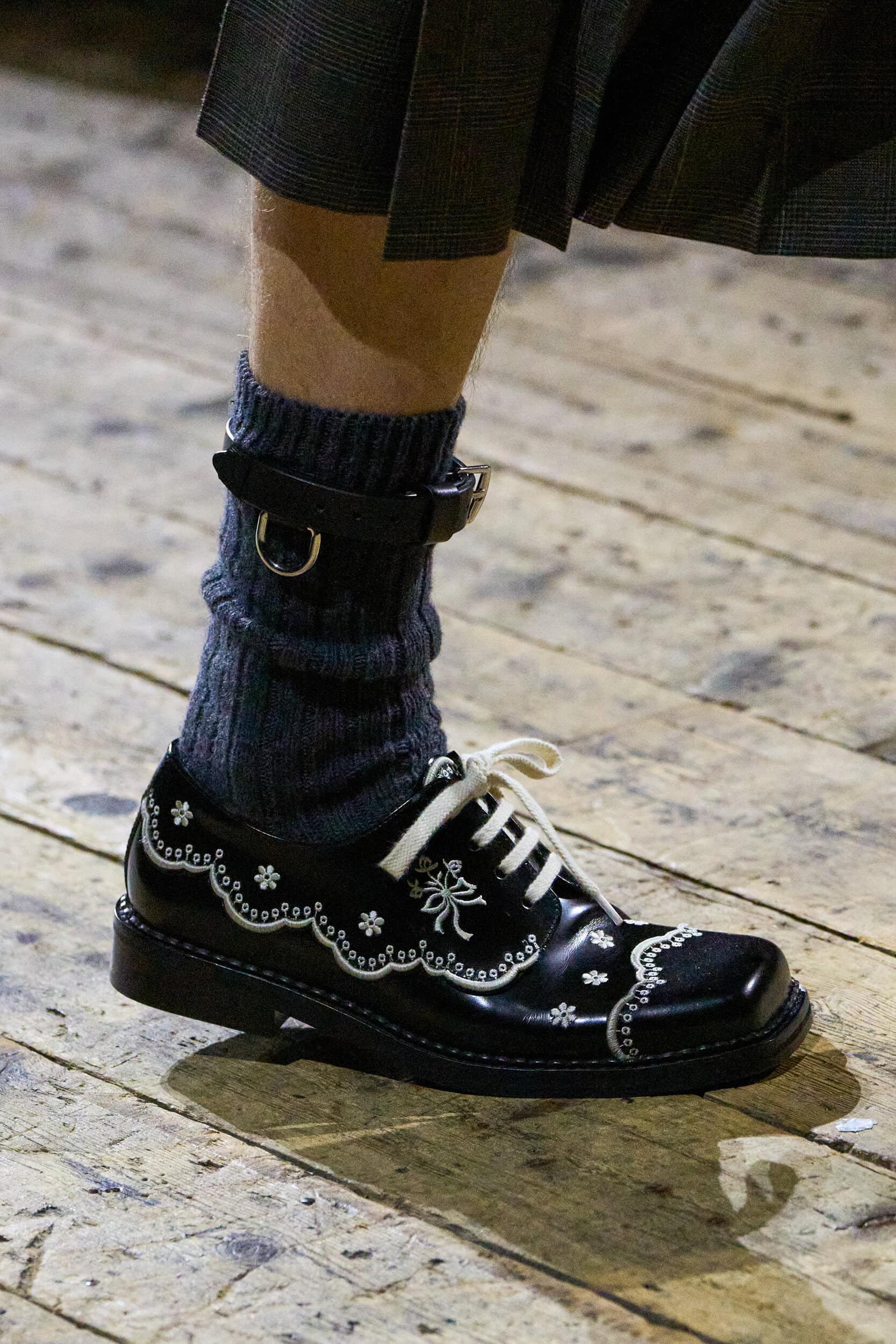 Simone Rocha Fall 2026 Fashion Show Details