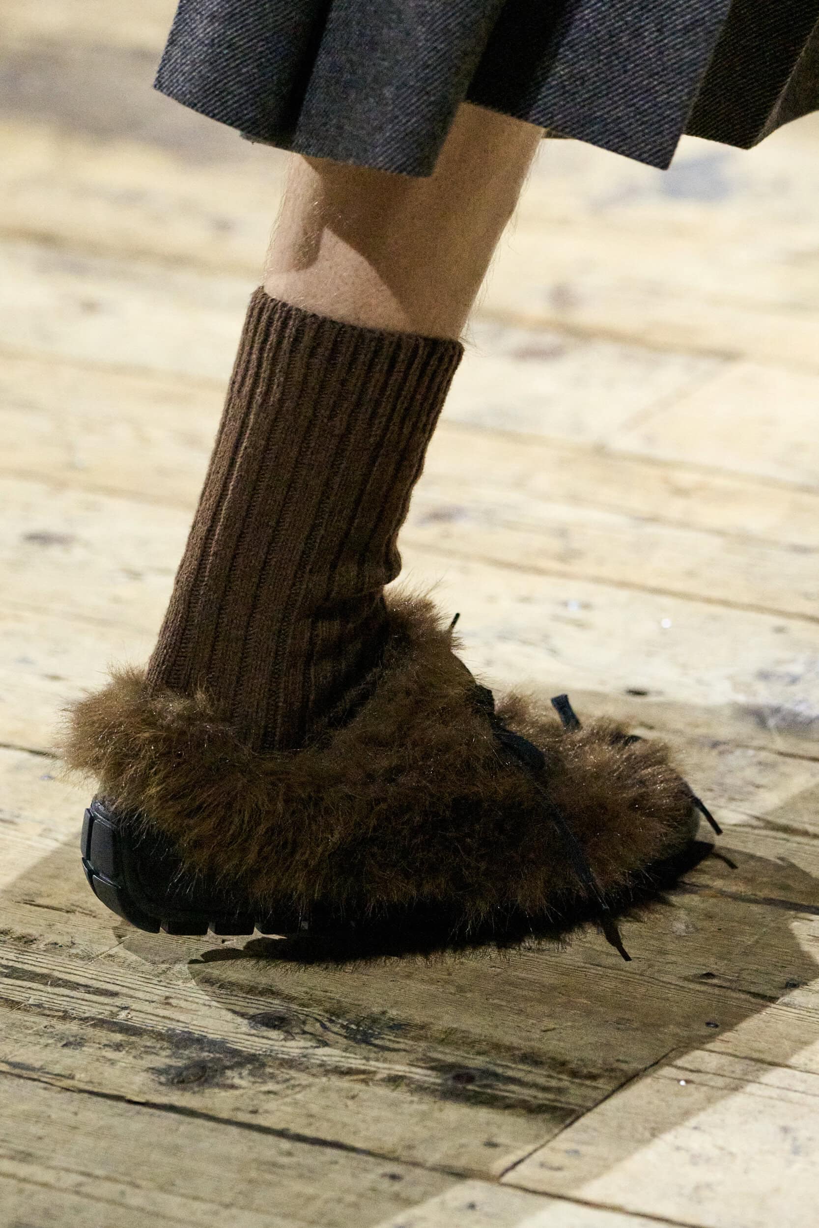 Simone Rocha Fall 2026 Fashion Show Details