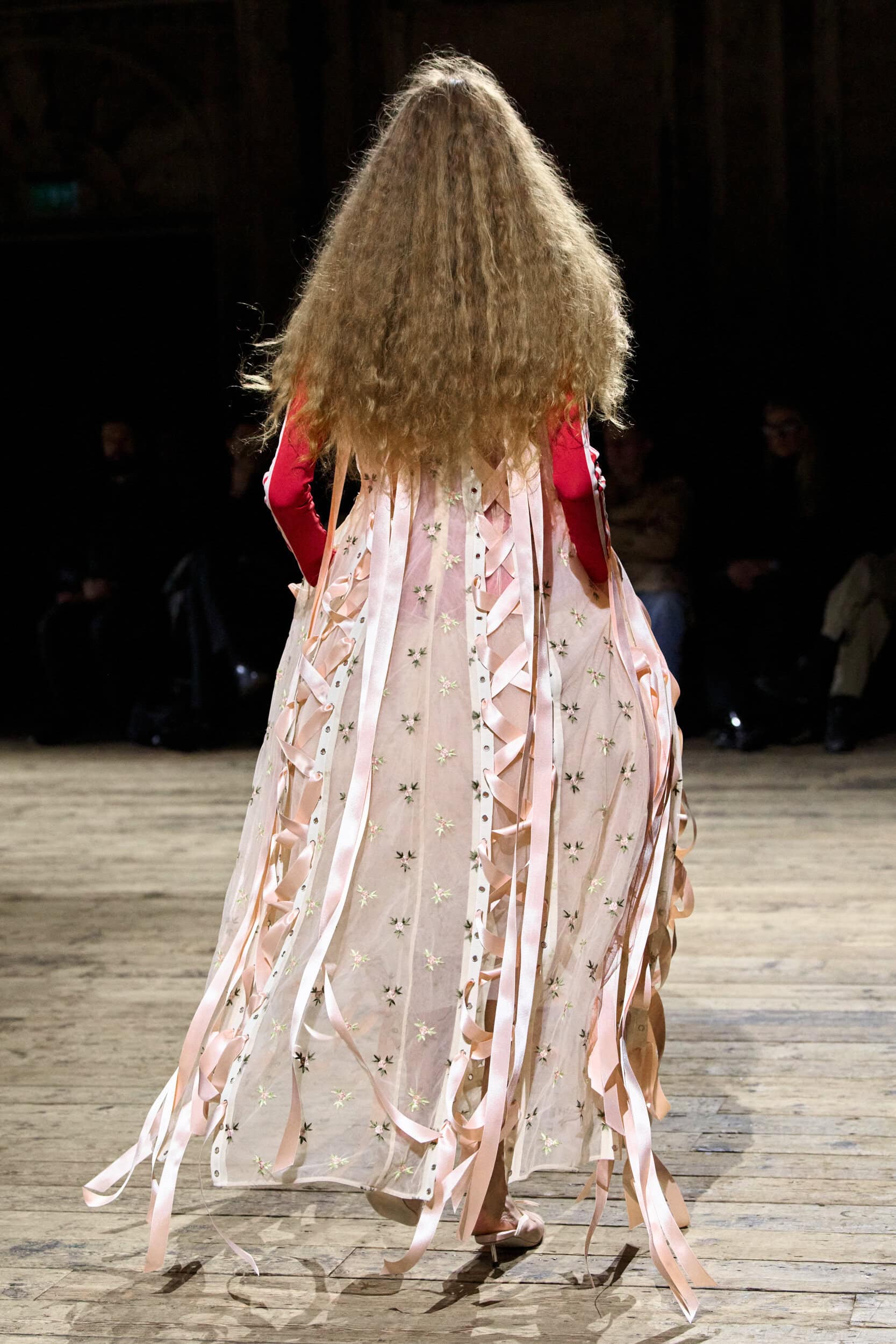 Simone Rocha Fall 2026 Fashion Show Details