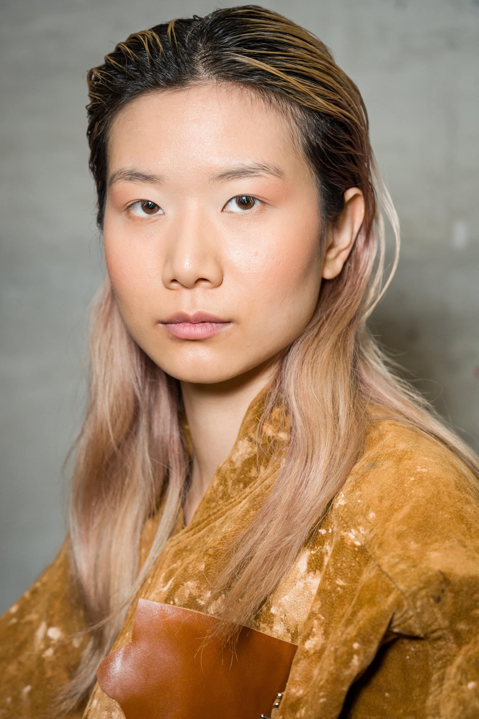 Simon Cracker Fall 2026 Fashion Show Backstage