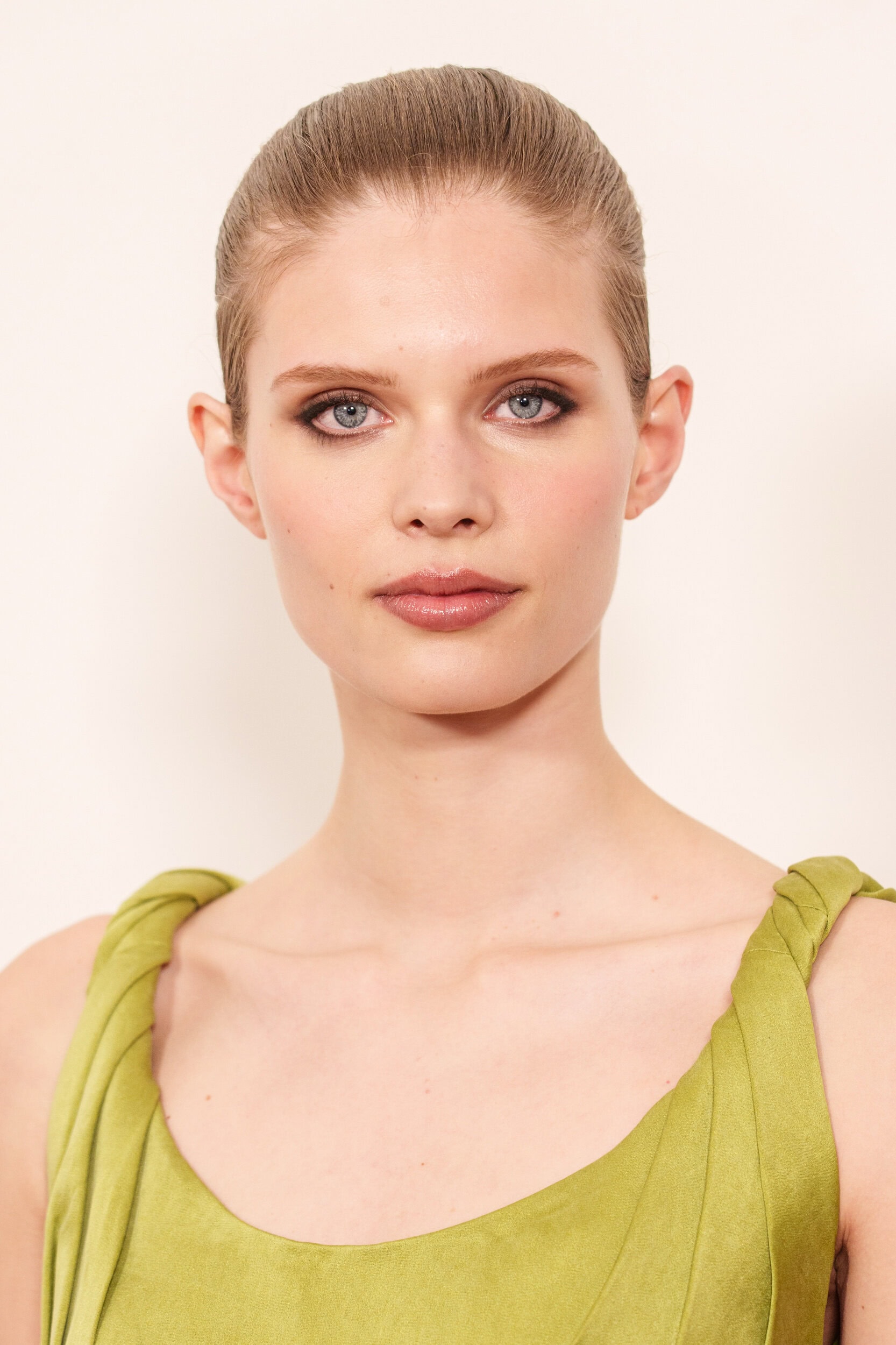 Tory Burch Fall 2026 Fashion Show Backstage