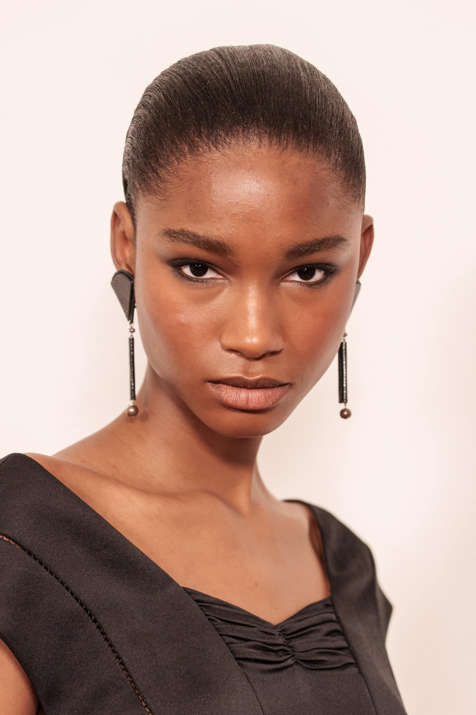 Tory Burch Fall 2026 Fashion Show Backstage