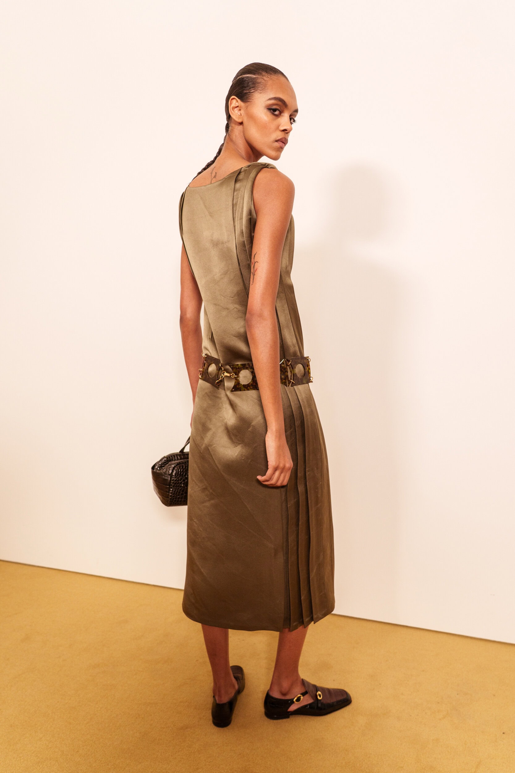 Tory Burch Fall 2026 Fashion Show Backstage