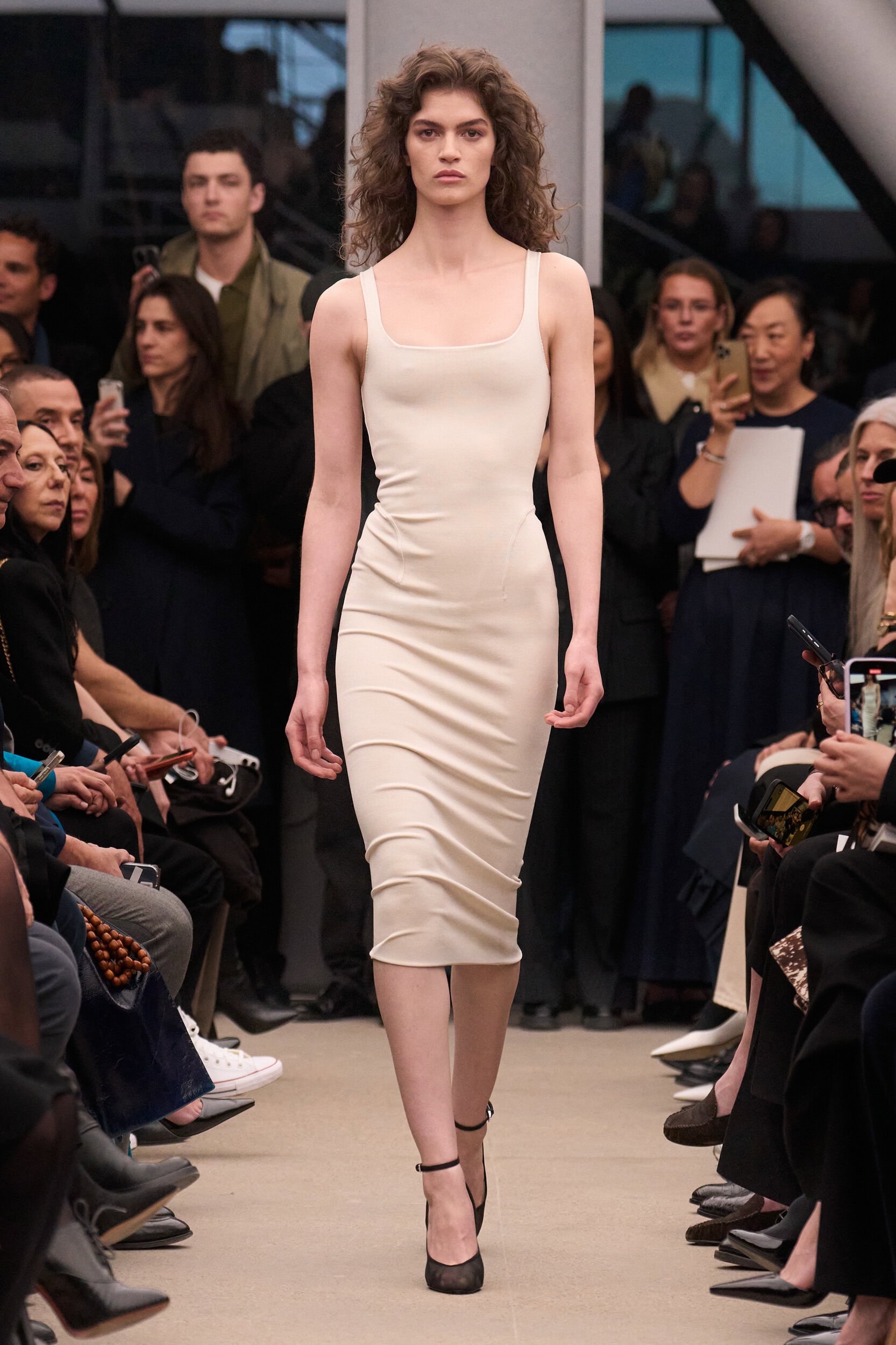 Alaia Fall 2026 Fashion Show