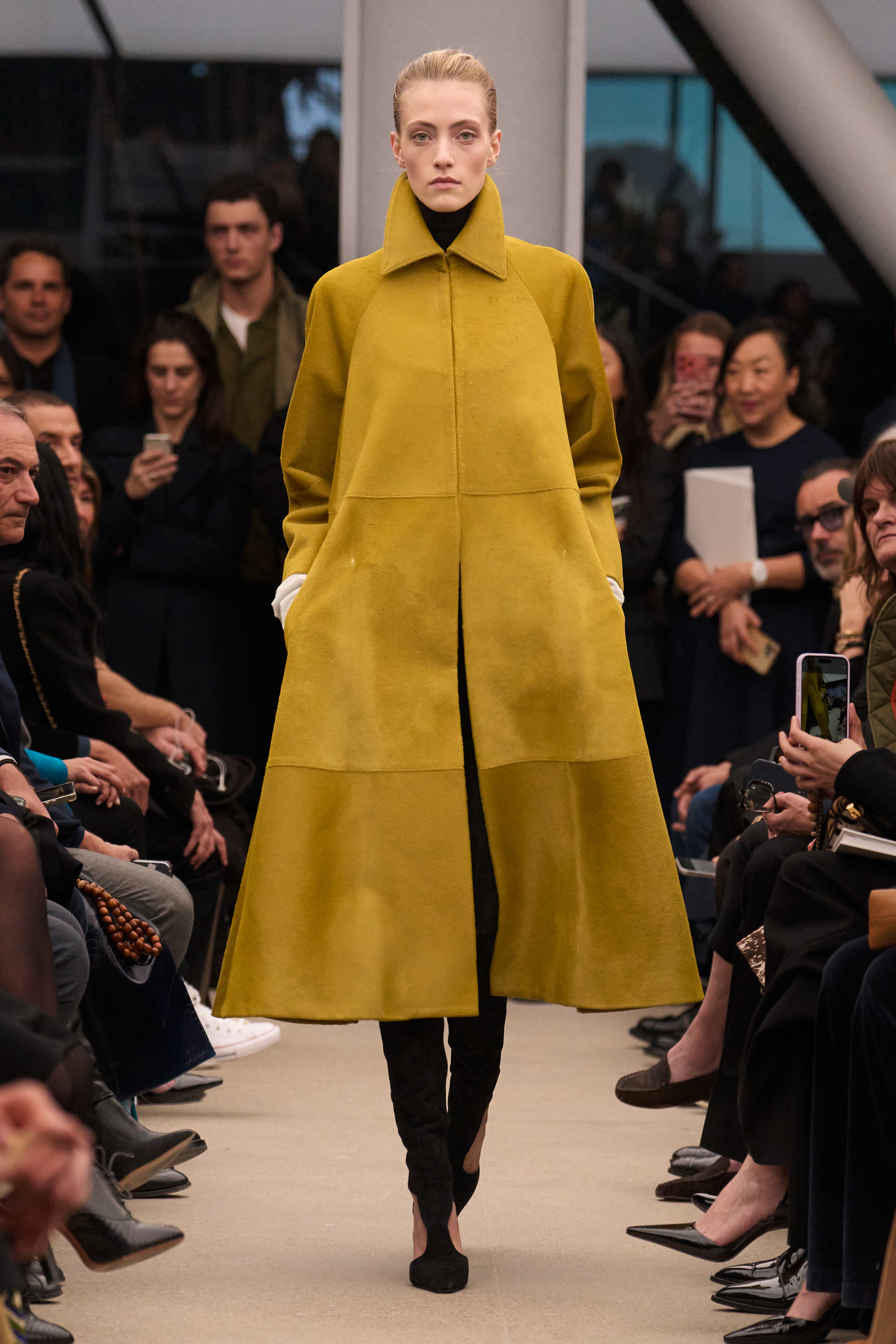 Alaia Fall 2026 Fashion Show