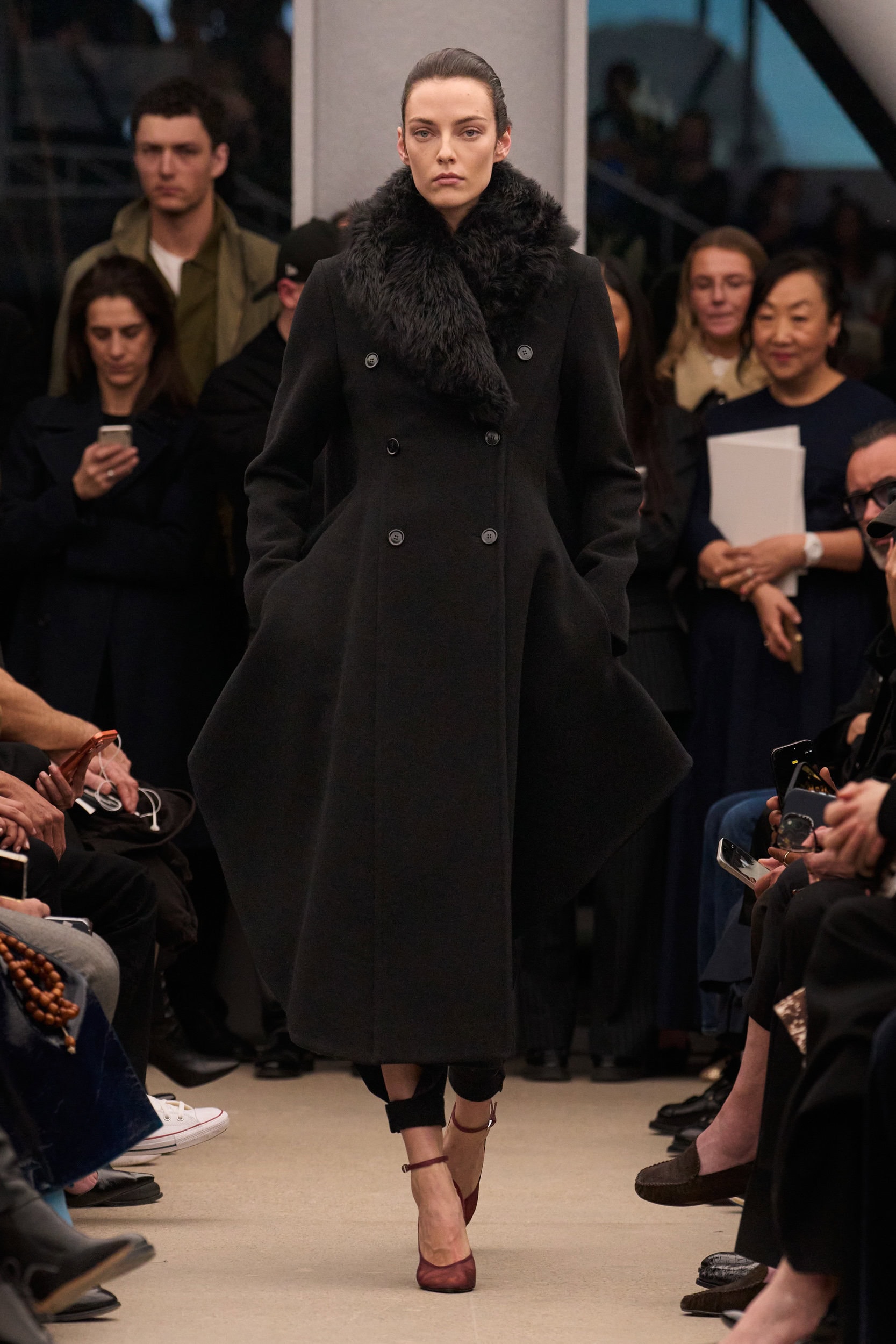 Alaia Fall 2026 Fashion Show