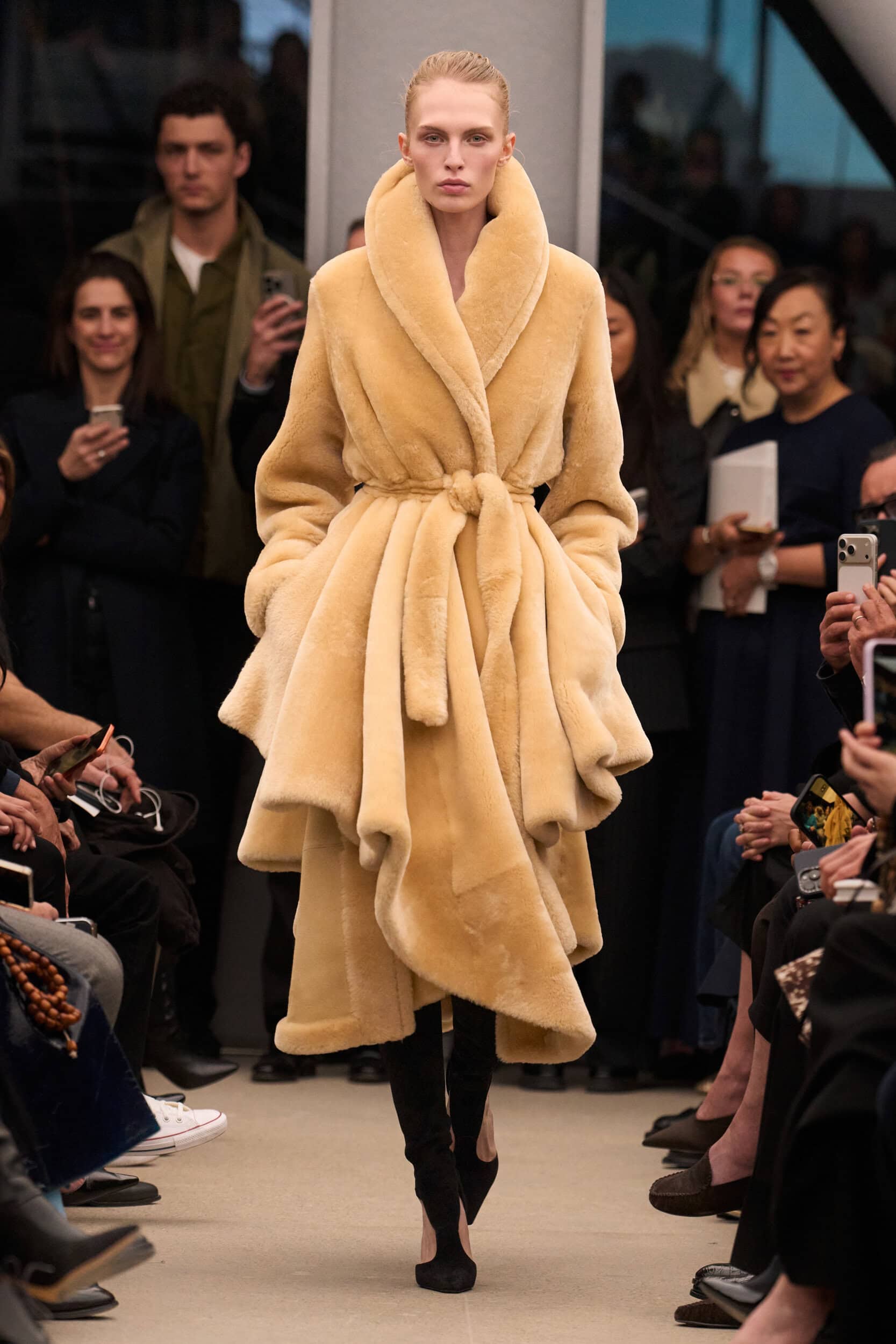 Alaia Fall 2026 Fashion Show