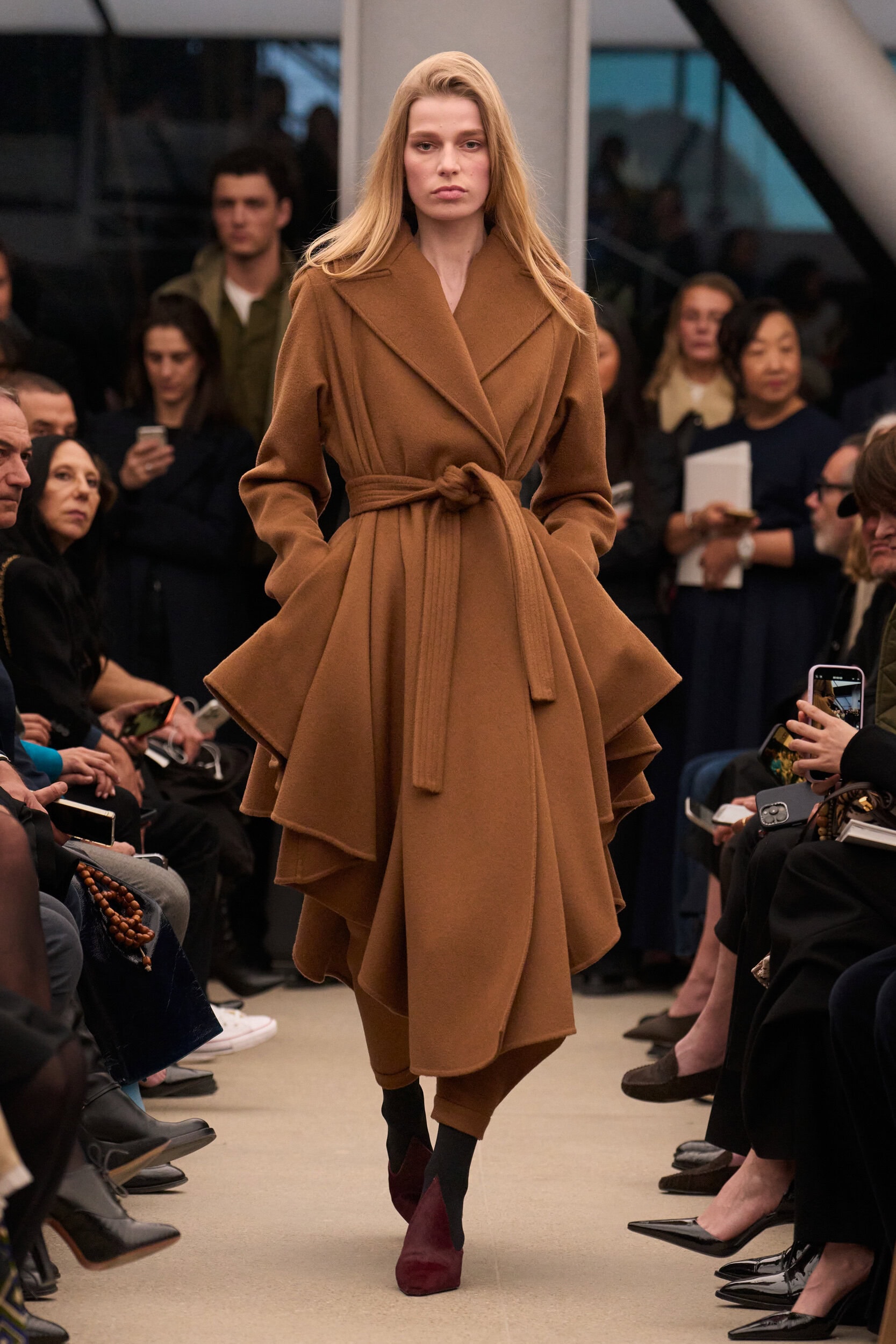 Alaia Fall 2026 Fashion Show