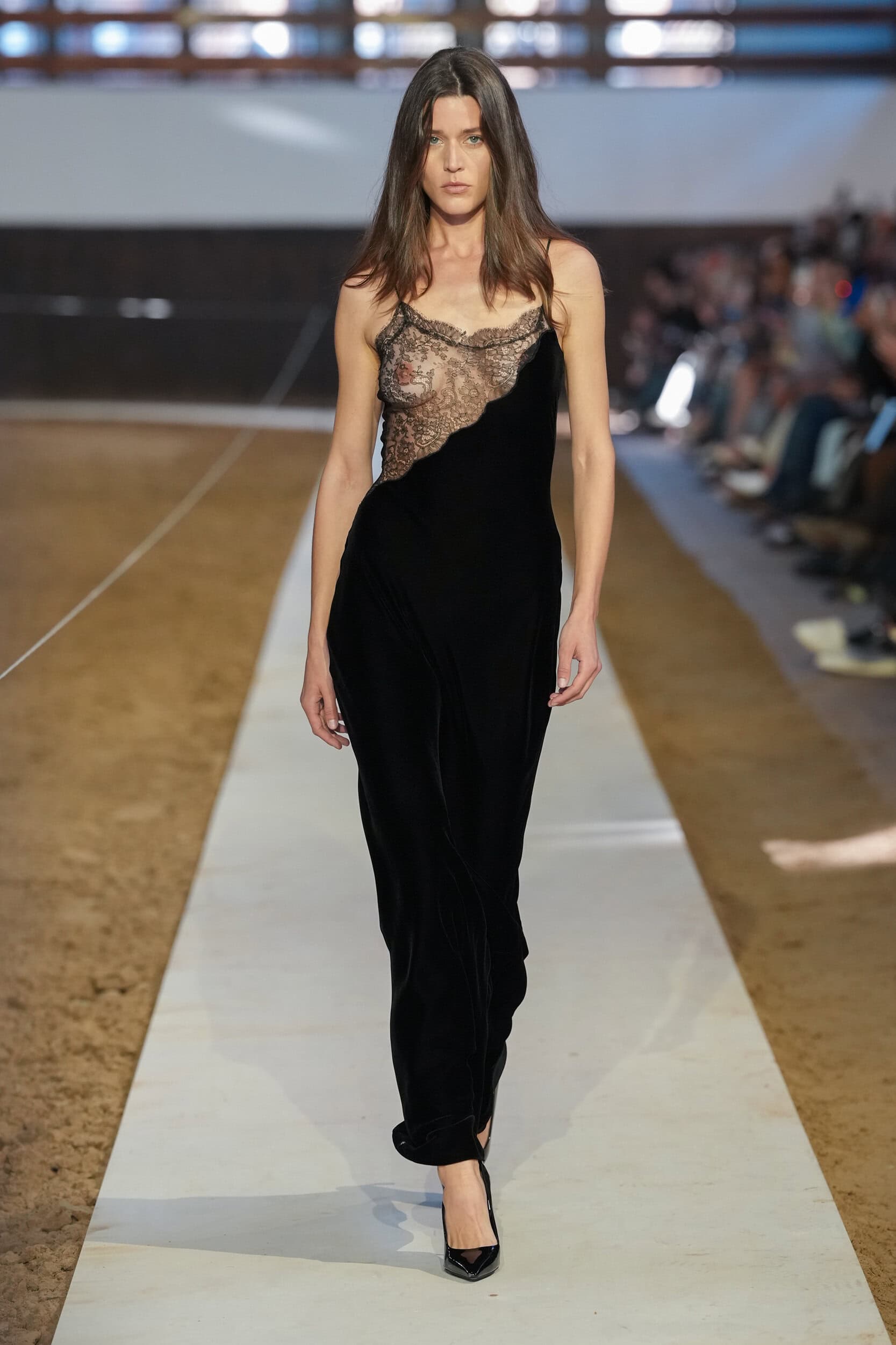 Stella Mccartney Fall 2026 Fashion Show