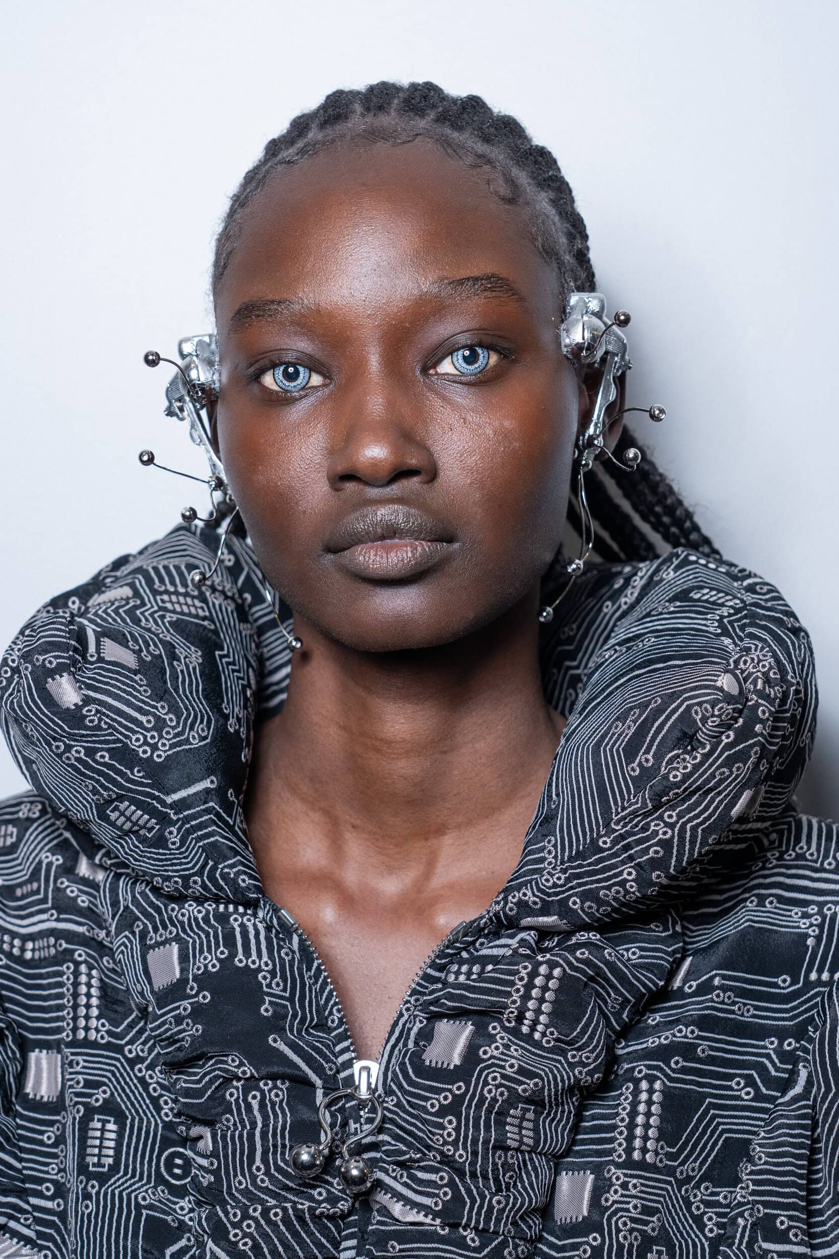 Anrealage Fall 2026 Fashion Show Backstage