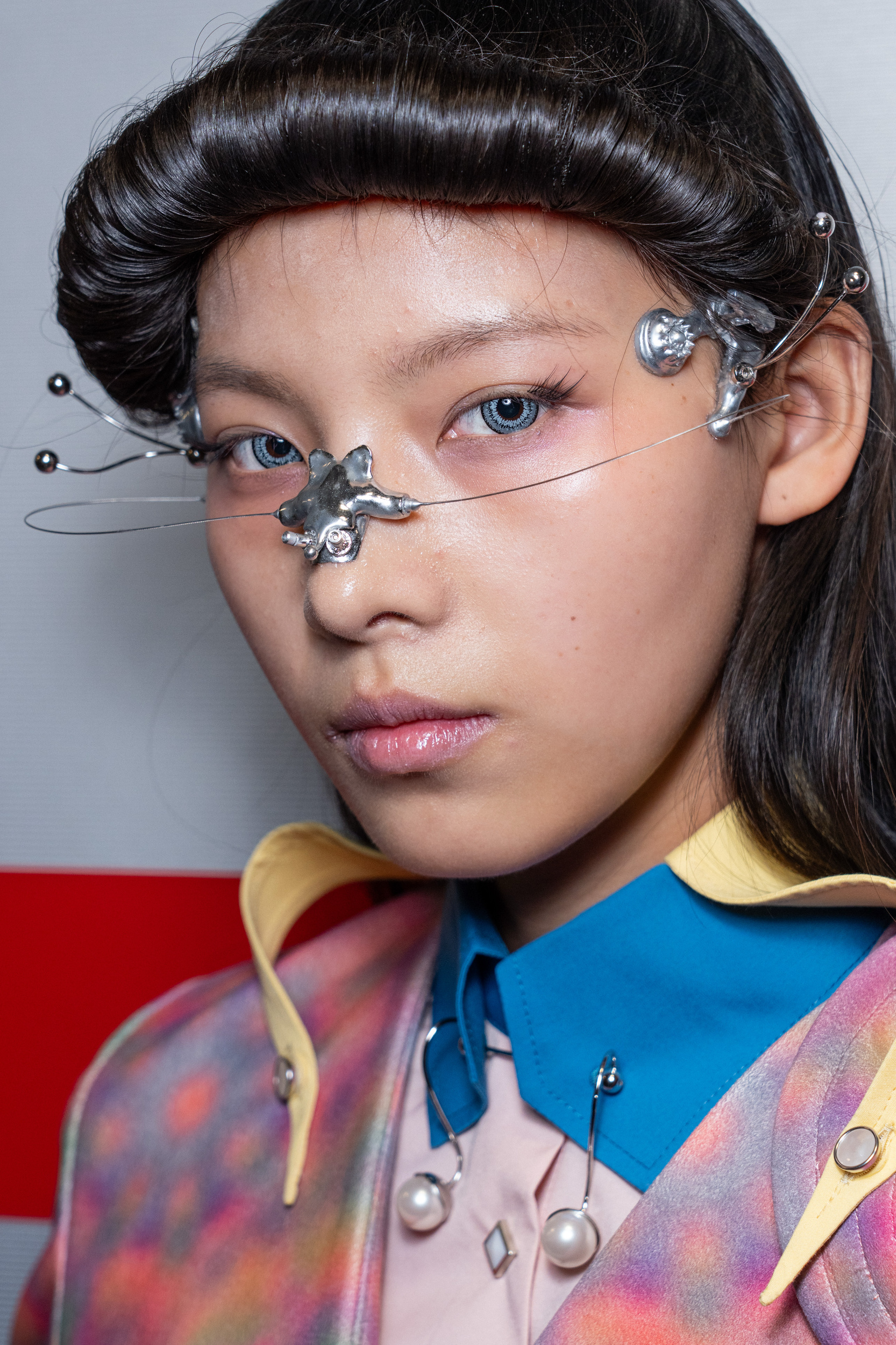 Anrealage Fall 2026 Fashion Show Backstage