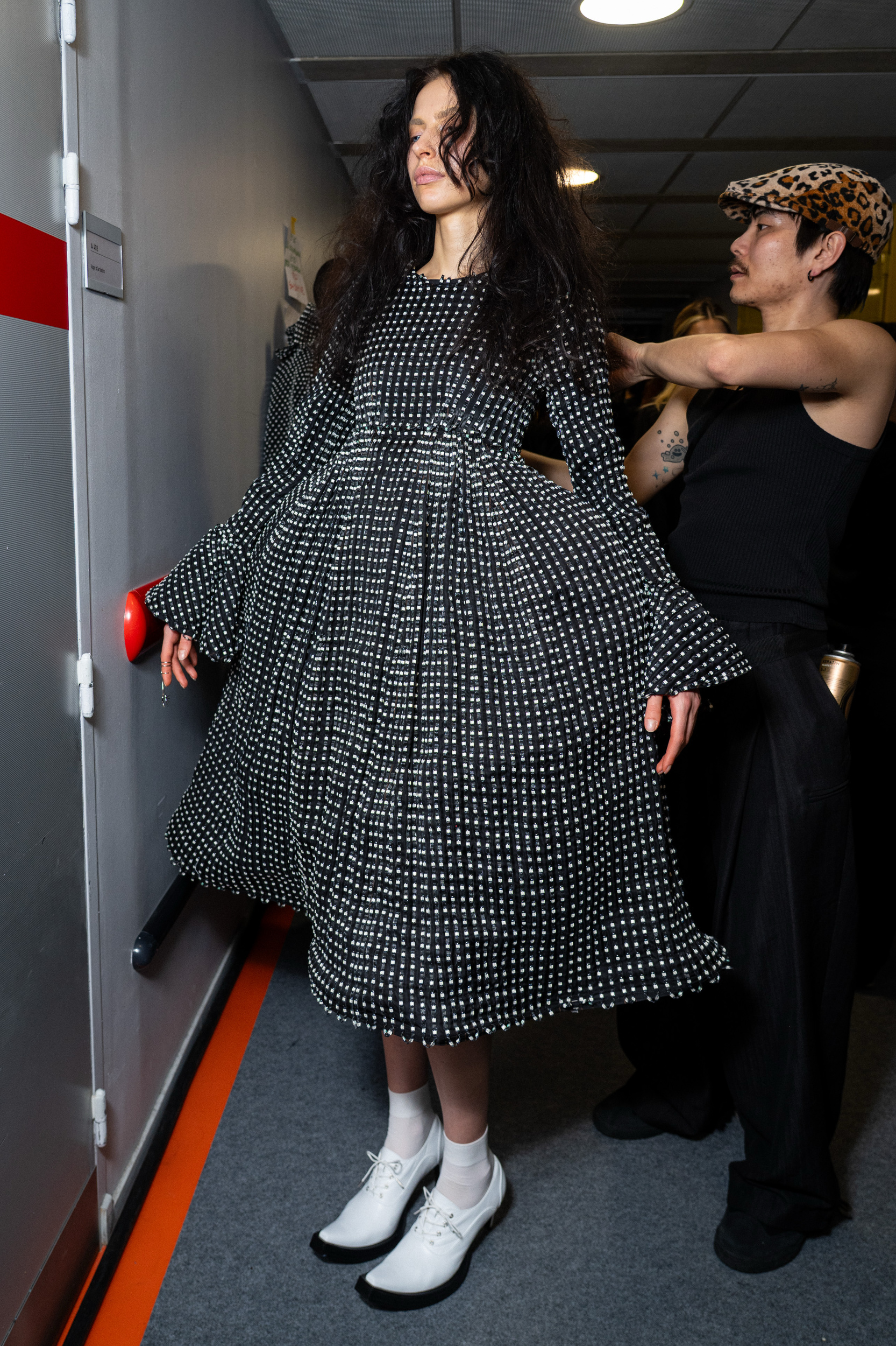 Anrealage Fall 2026 Fashion Show Backstage