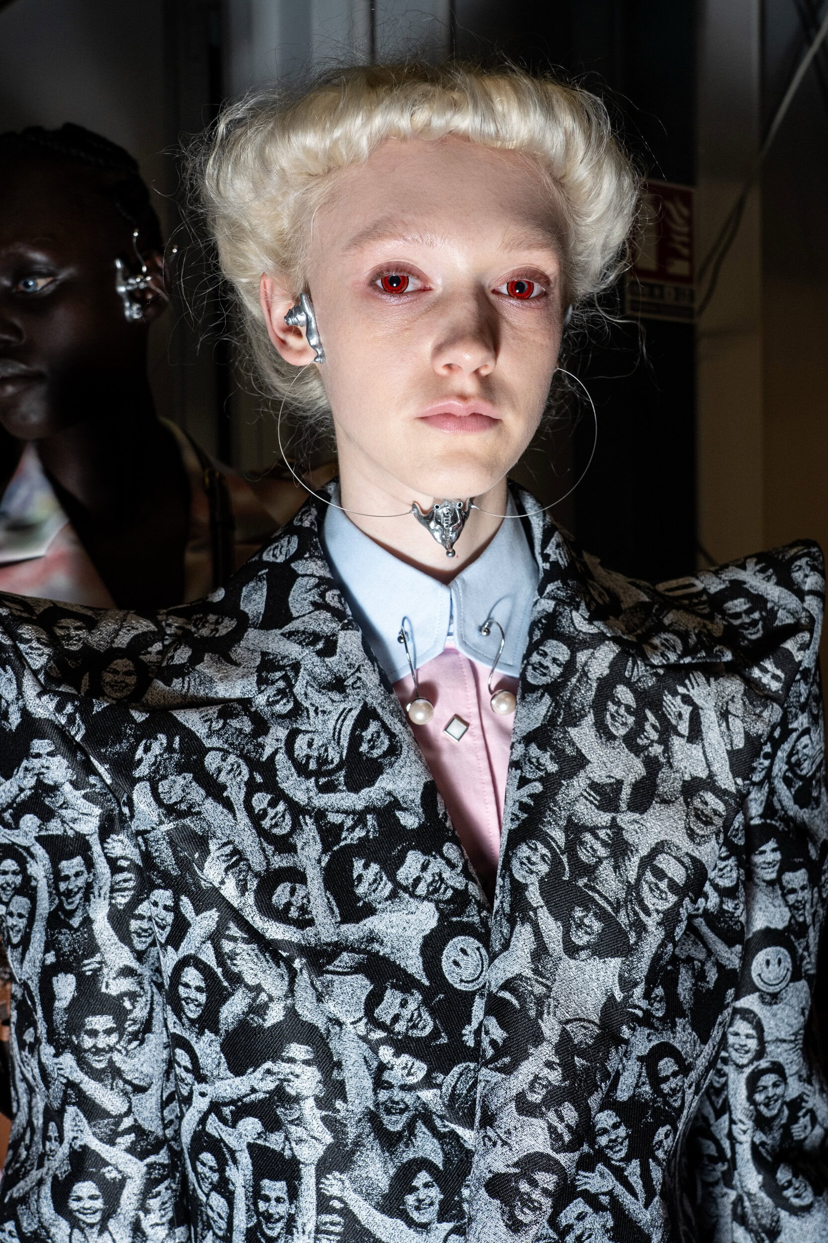 Anrealage Fall 2026 Fashion Show Backstage