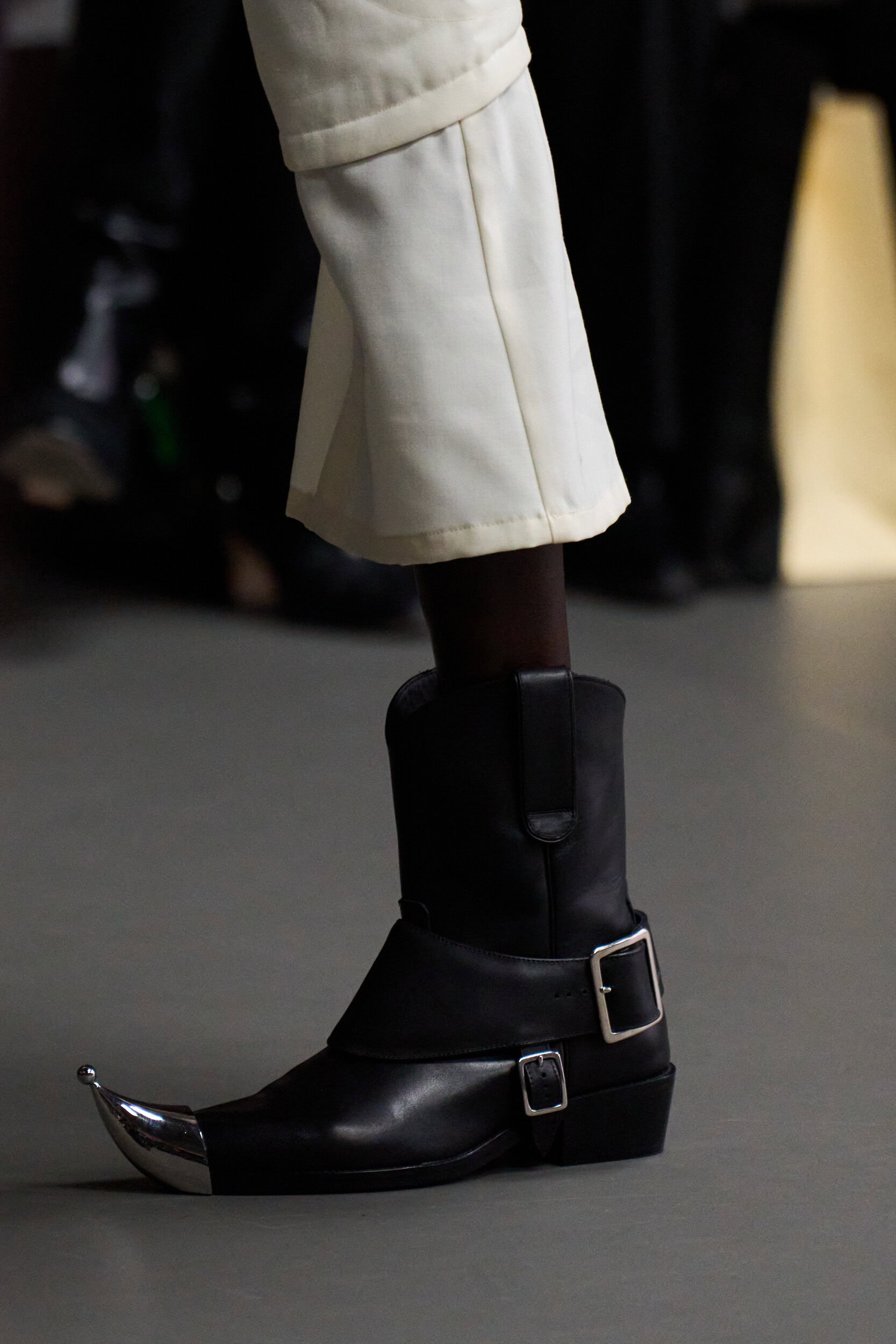 Anrealage Fall 2026 Fashion Show Details