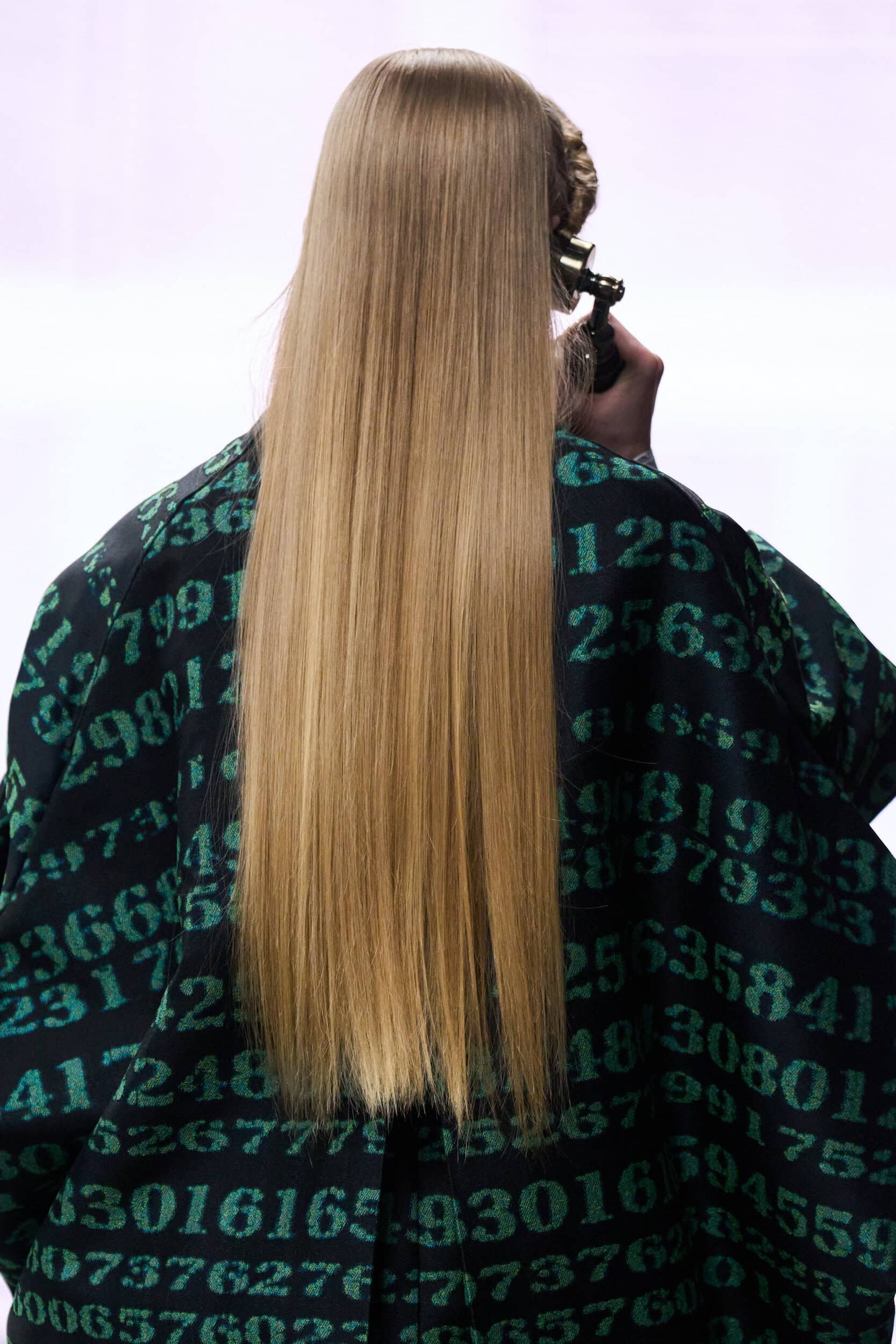 Anrealage Fall 2026 Fashion Show Details