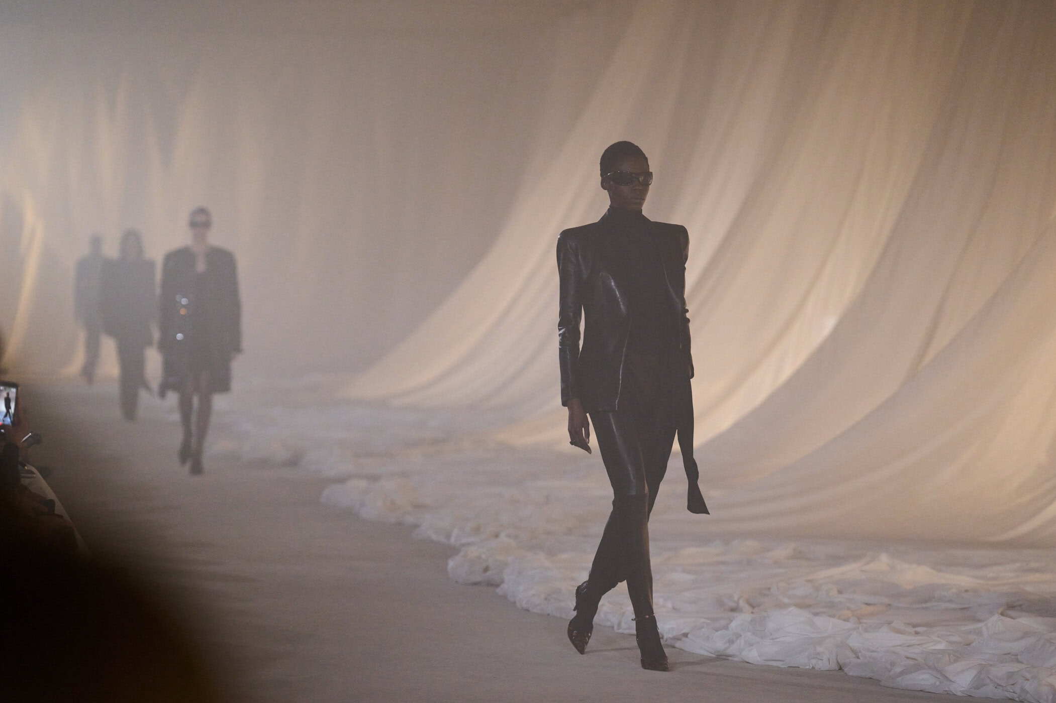 Balmain Fall 2026 Fashion Show Atmosphere
