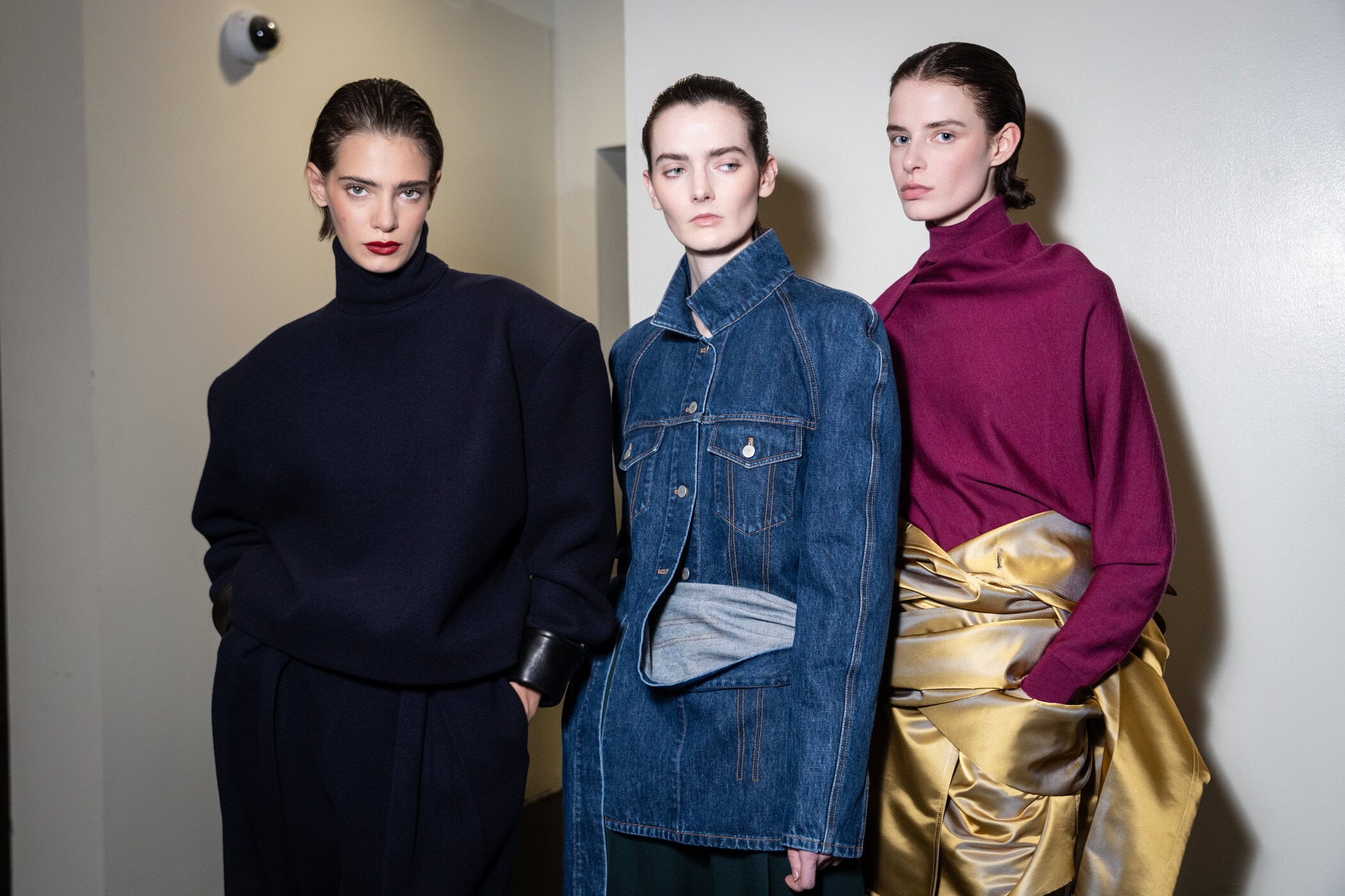 Burc Akyol Fall 2026 Fashion Show Backstage