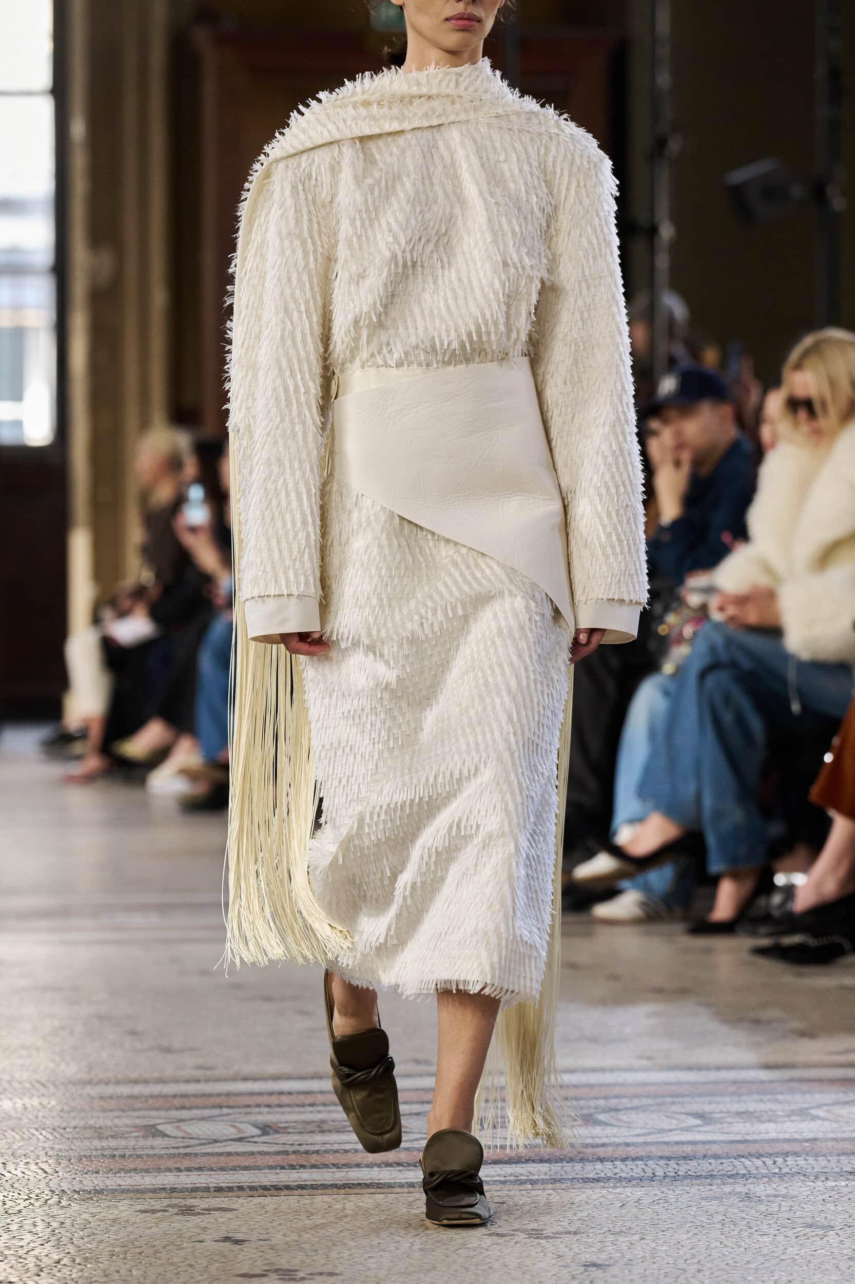 Carven Fall 2026 Fashion Show Details