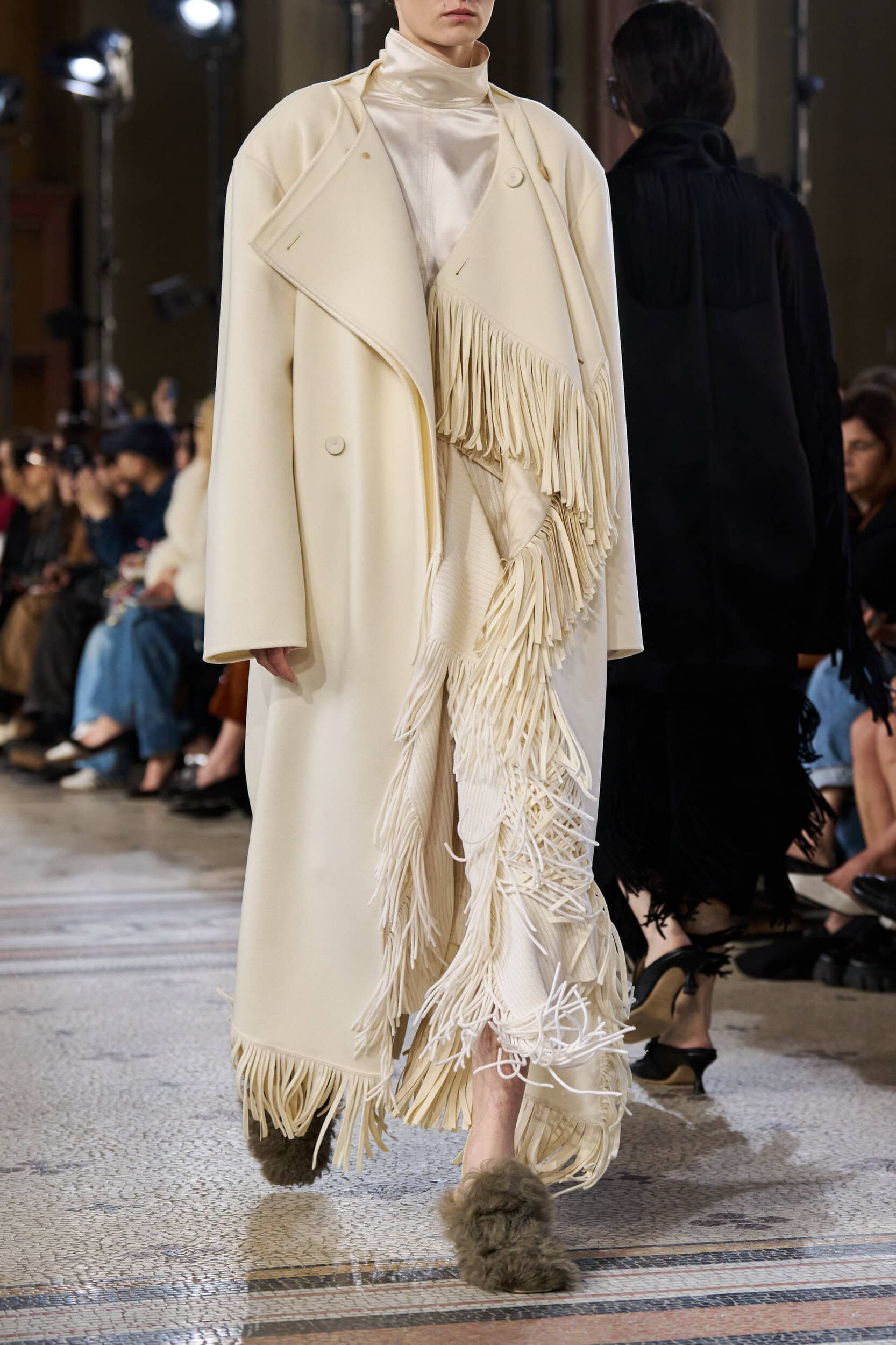 Carven Fall 2026 Fashion Show Details