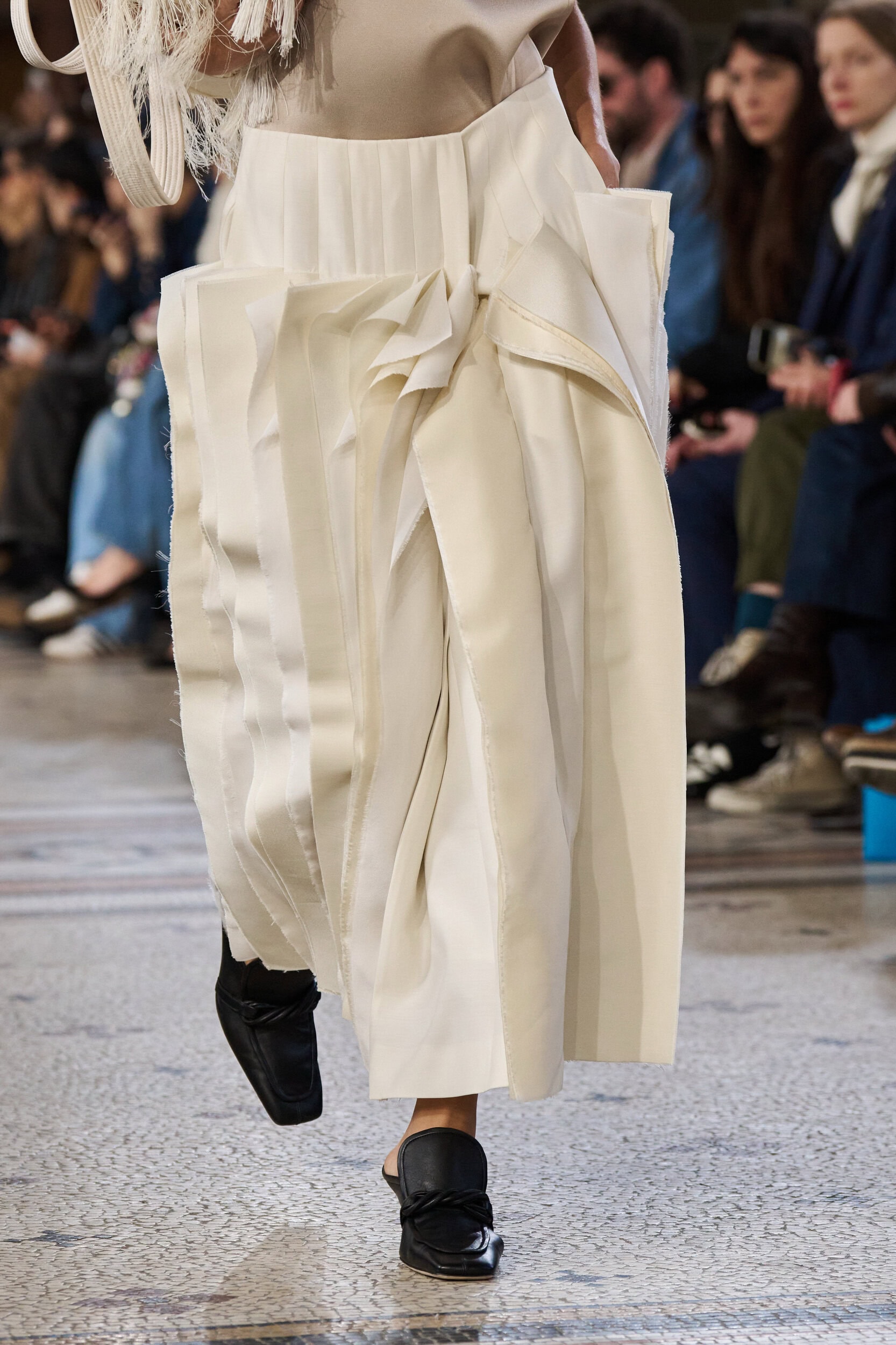 Carven Fall 2026 Fashion Show Details