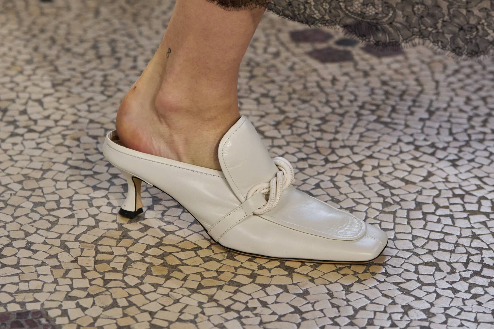 Carven Fall 2026 Fashion Show Details