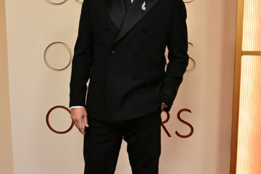 Channing Tatum wears Versace for the 98th Academy Awards