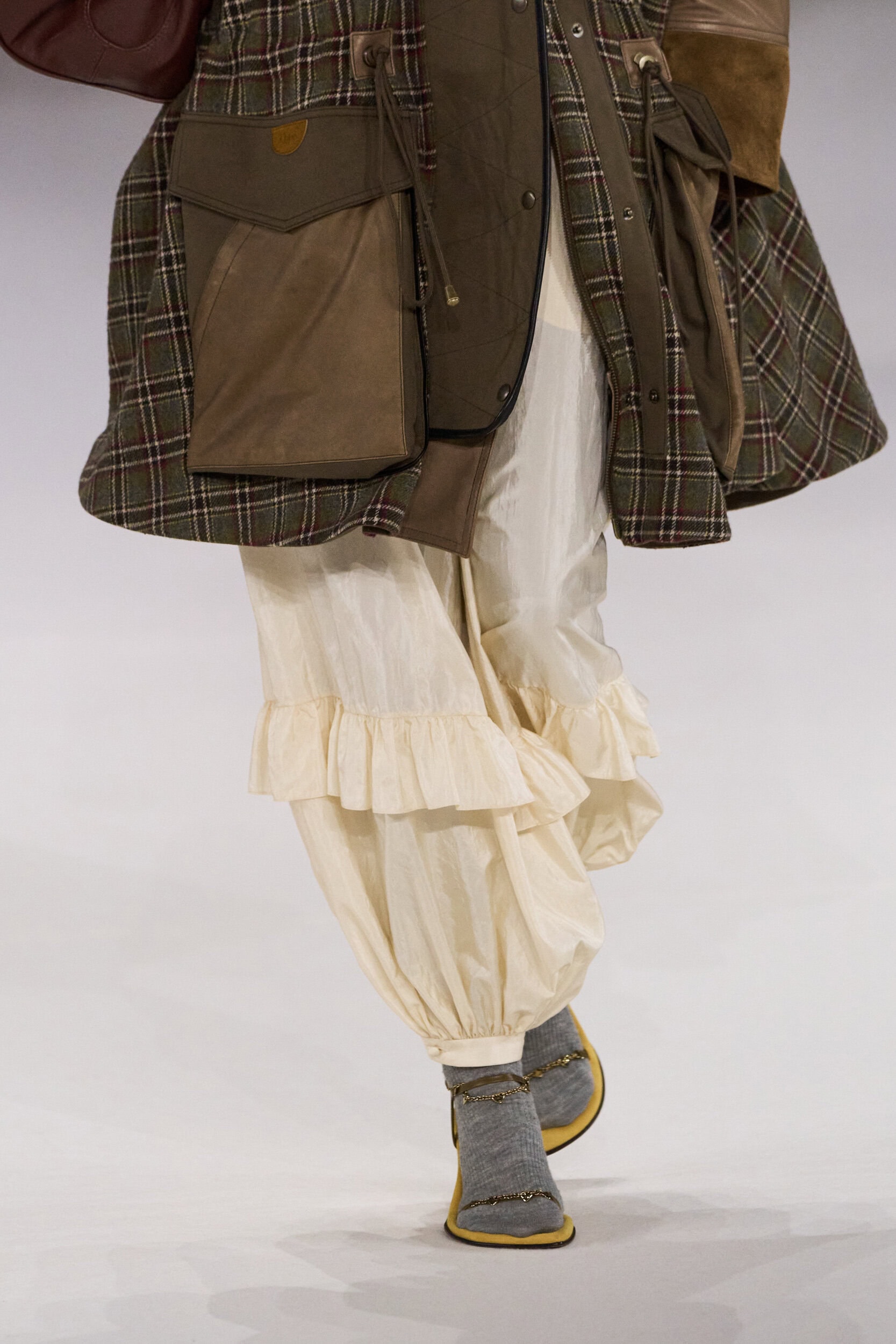 Chole Fall 2026 Fashion Show Details