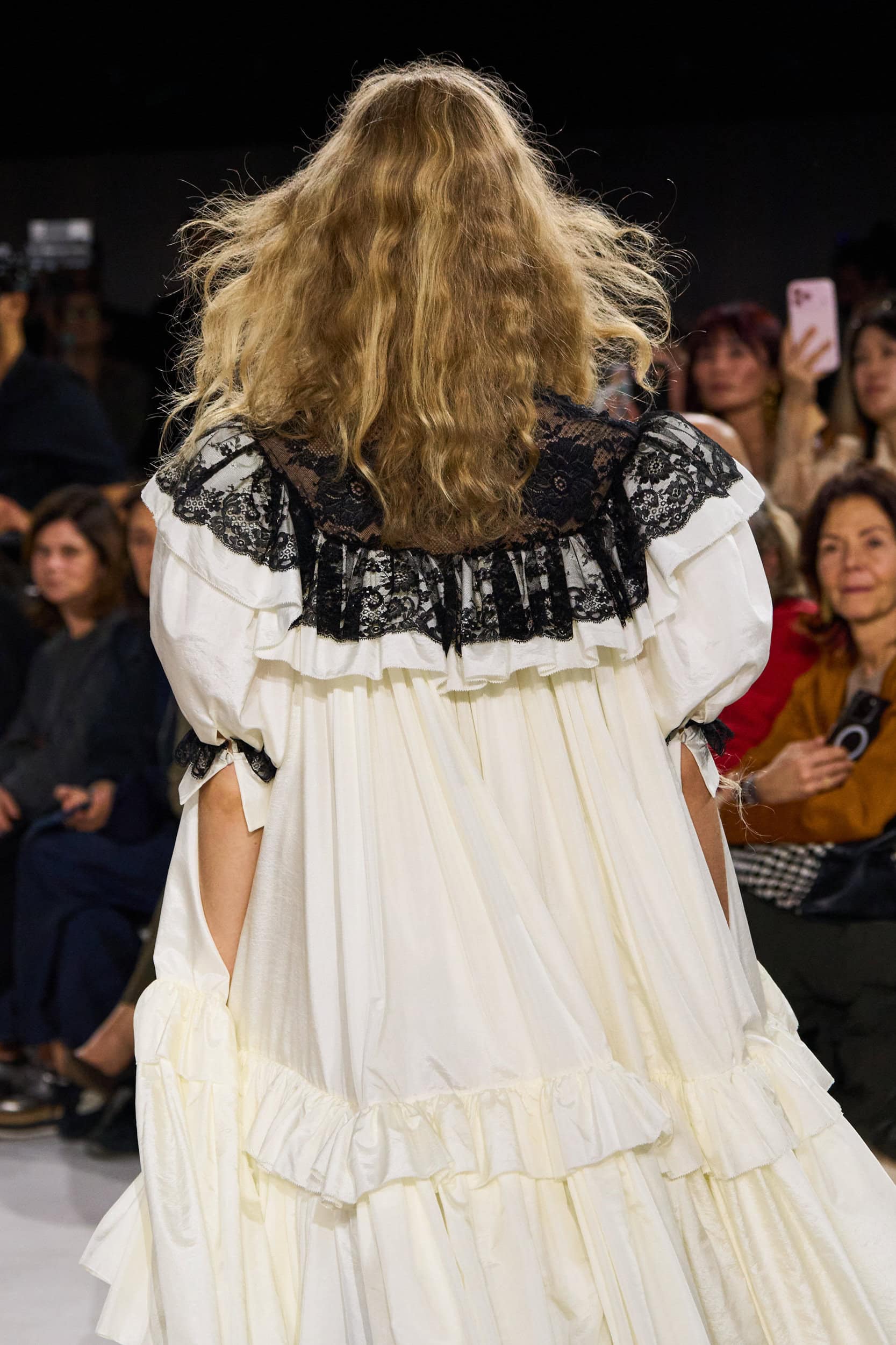 Chole Fall 2026 Fashion Show Details