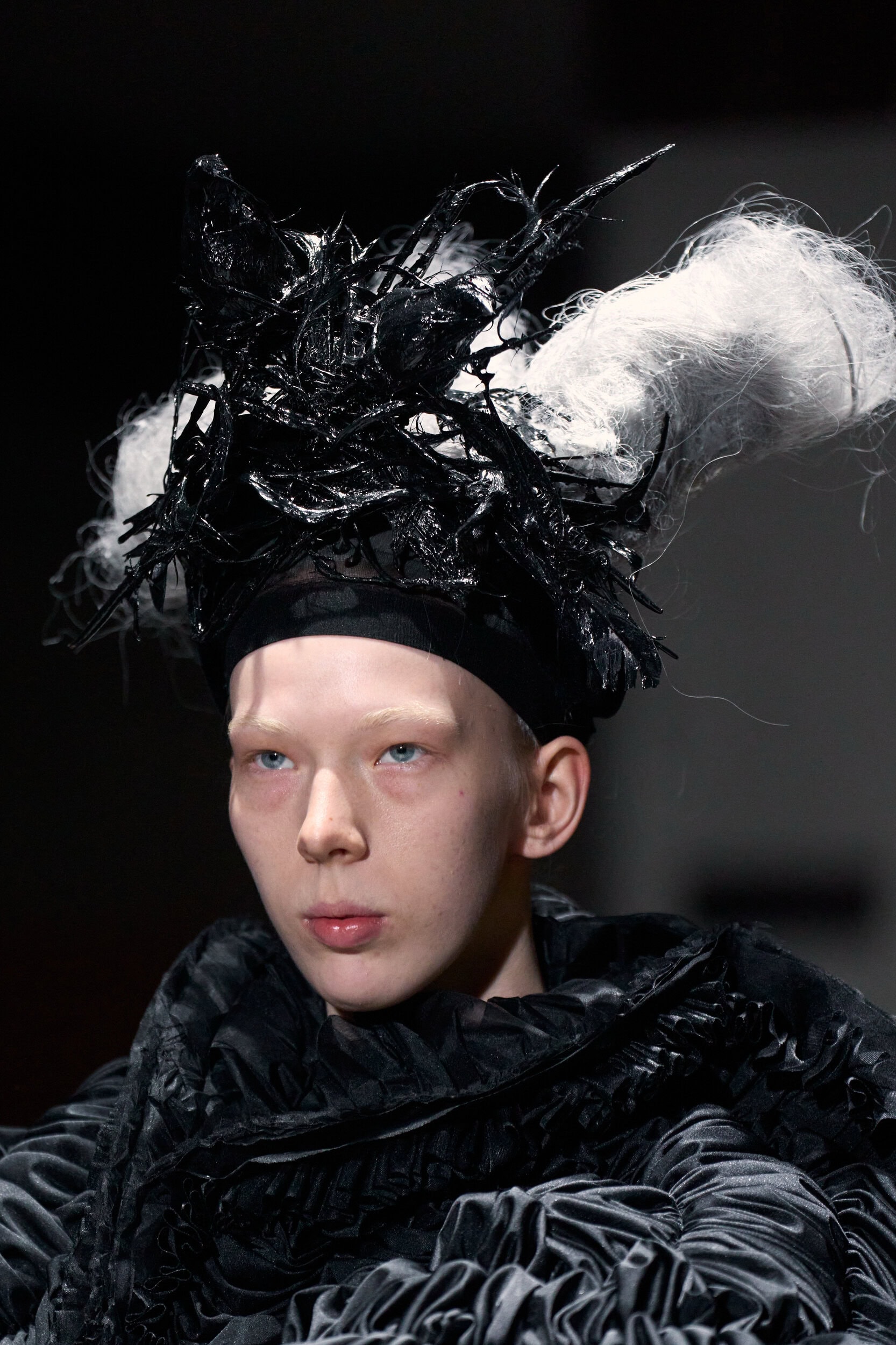Comme Des Garcons Fall 2026 Fashion Show Details
