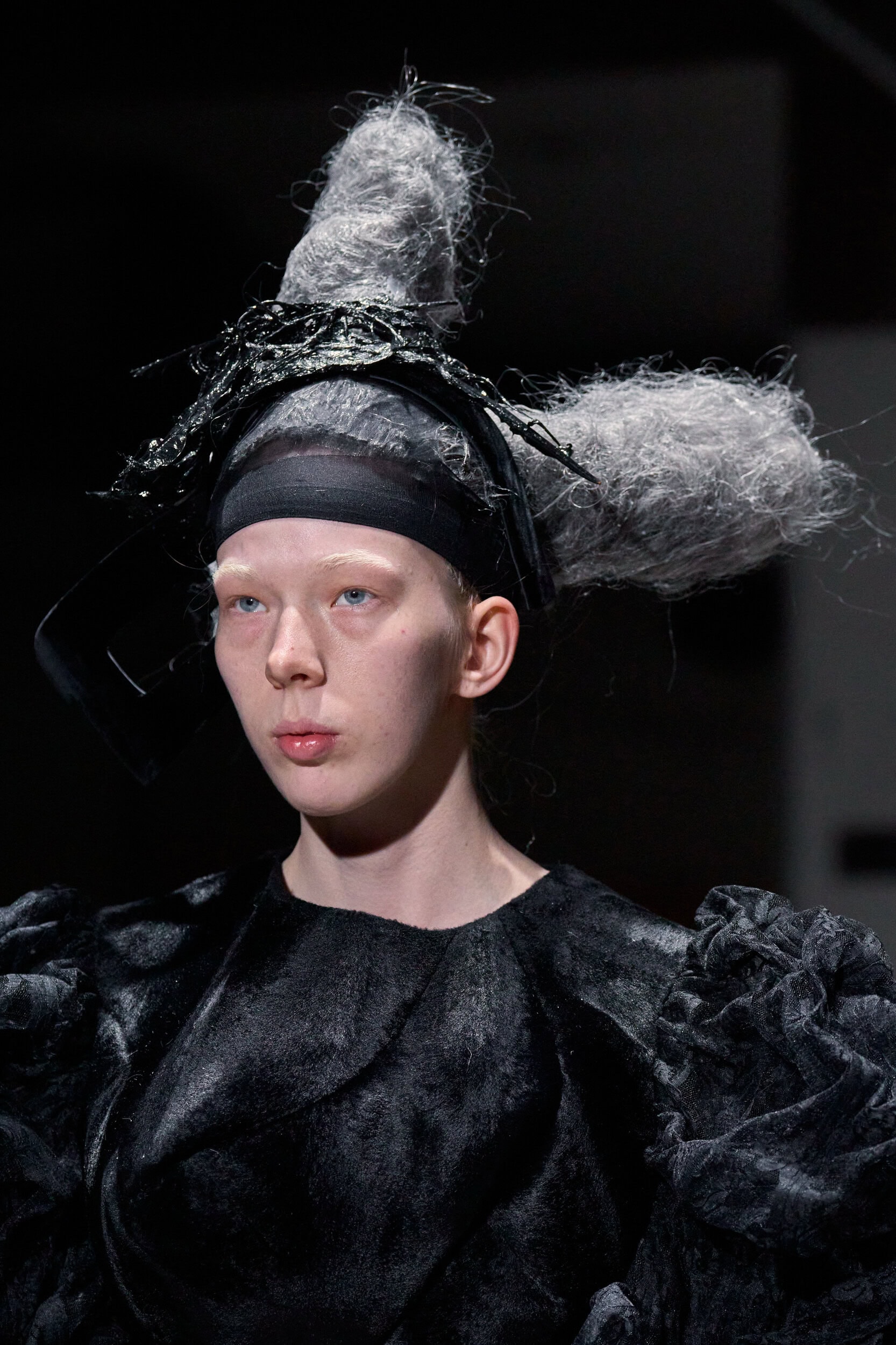 Comme Des Garcons Fall 2026 Fashion Show Details