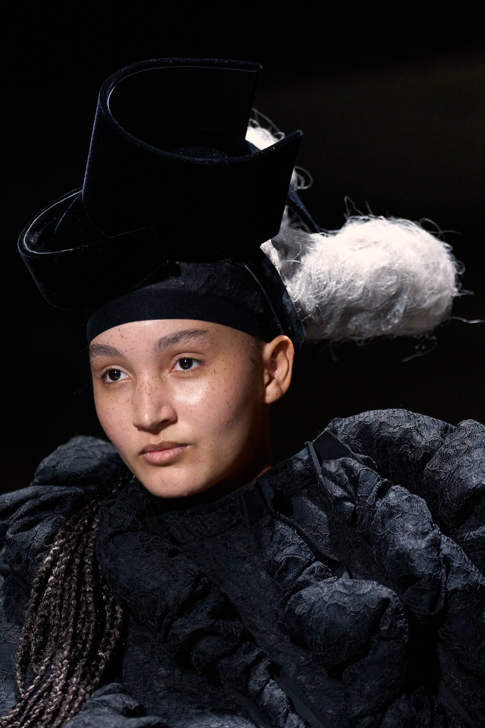 Comme Des Garcons Fall 2026 Fashion Show Details