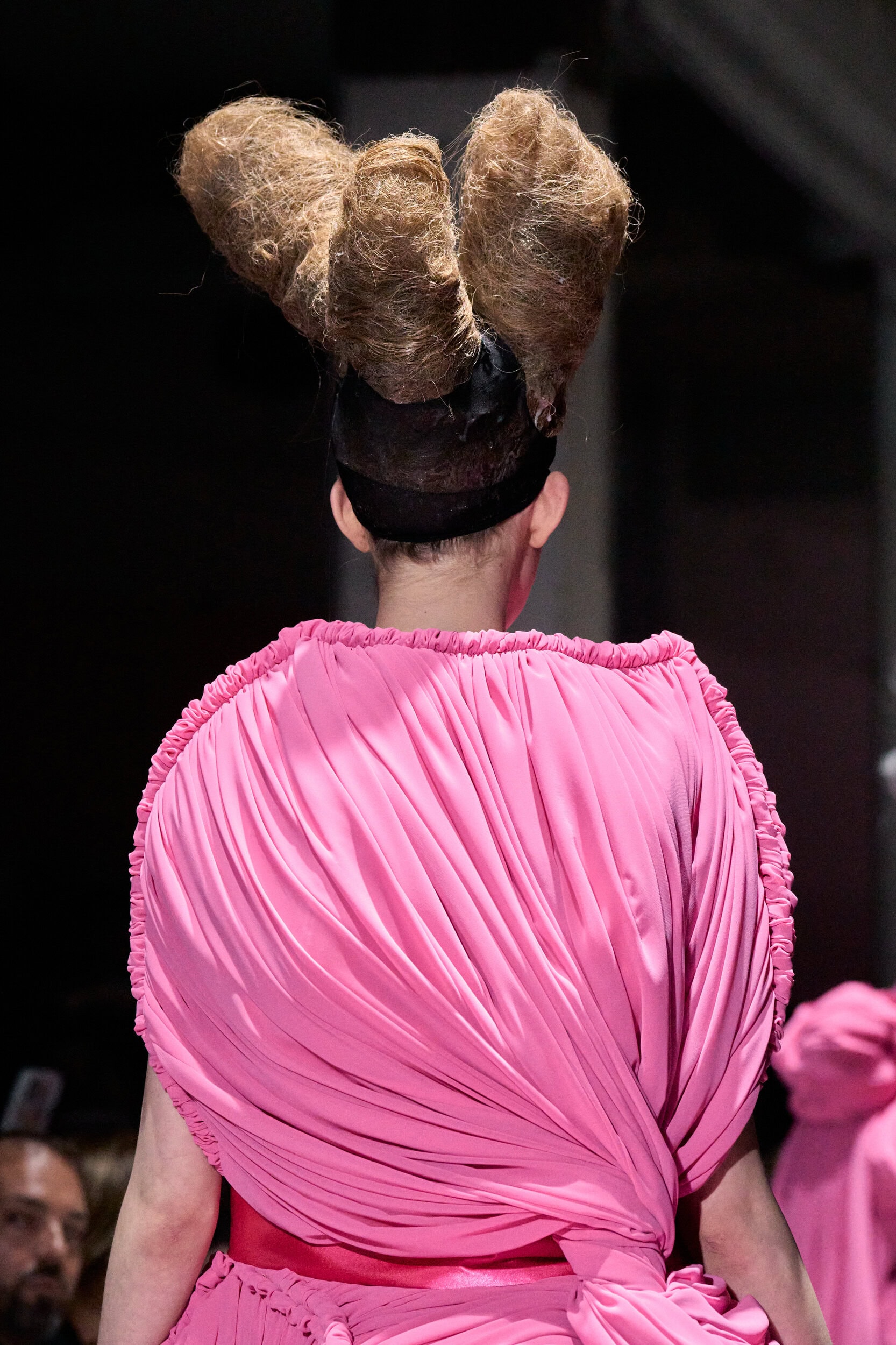 Comme Des Garcons Fall 2026 Fashion Show Details